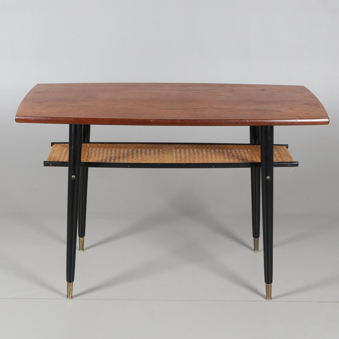 SOFFBORD, teak med rotting, Albert Larsson, Tibro, 1900-tal.