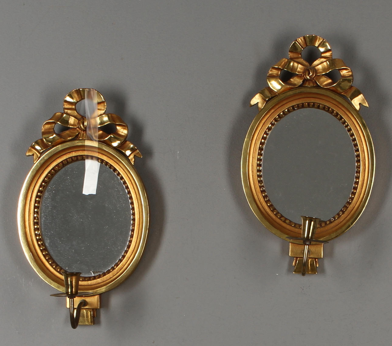 SPEGELLAMPETTER, 1 par, gustaviansk stil, 1900-tal.