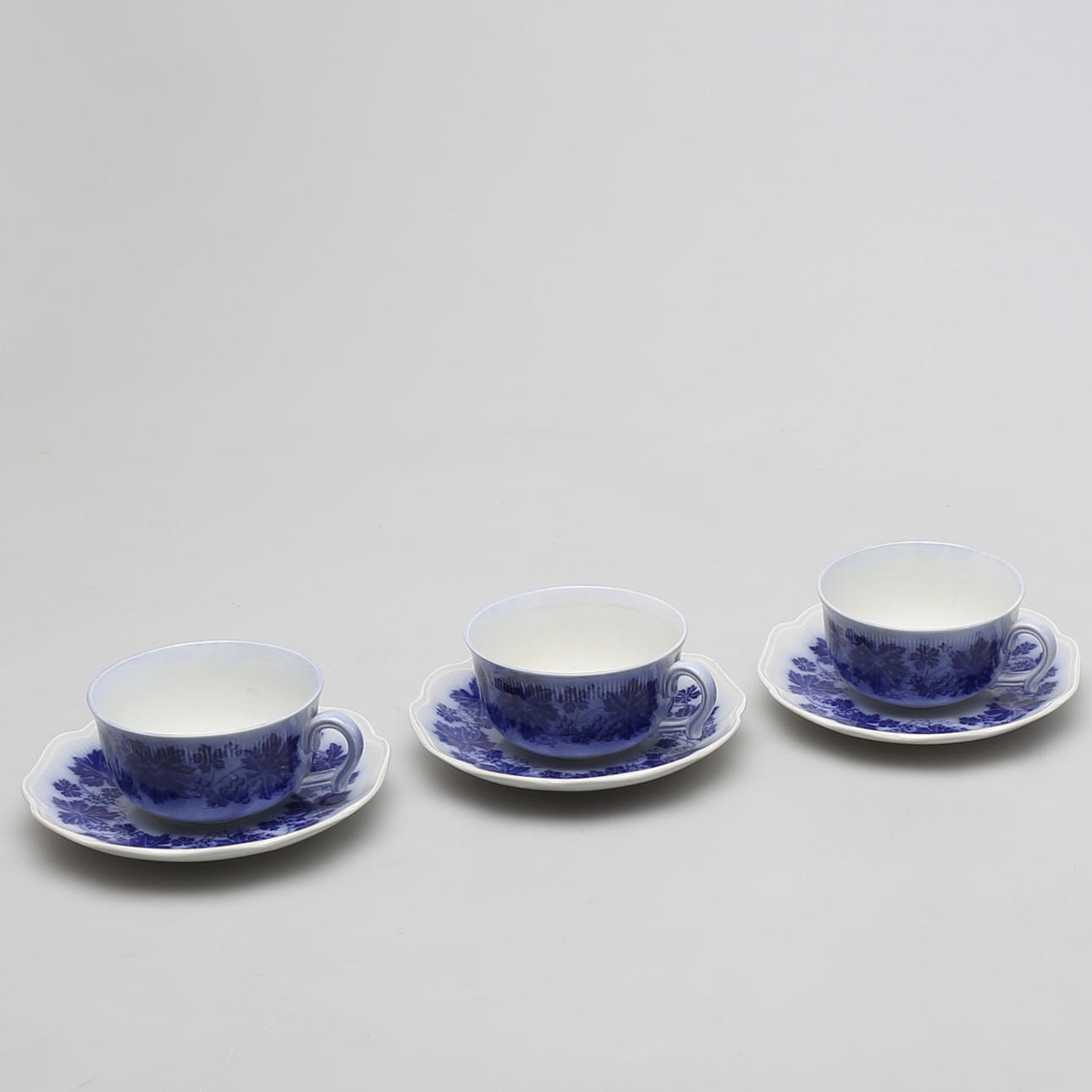 TESERVISDELAR, 6 delar, "Vinranka", Arthur Percy, Upsala-Ekeby Gefle.