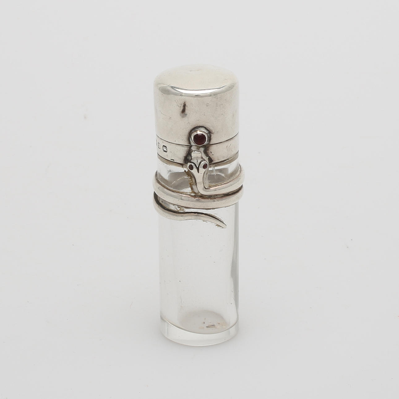 PARFYMFLASKA, glas med silverlock, Levi & Salaman, 1899-1900.