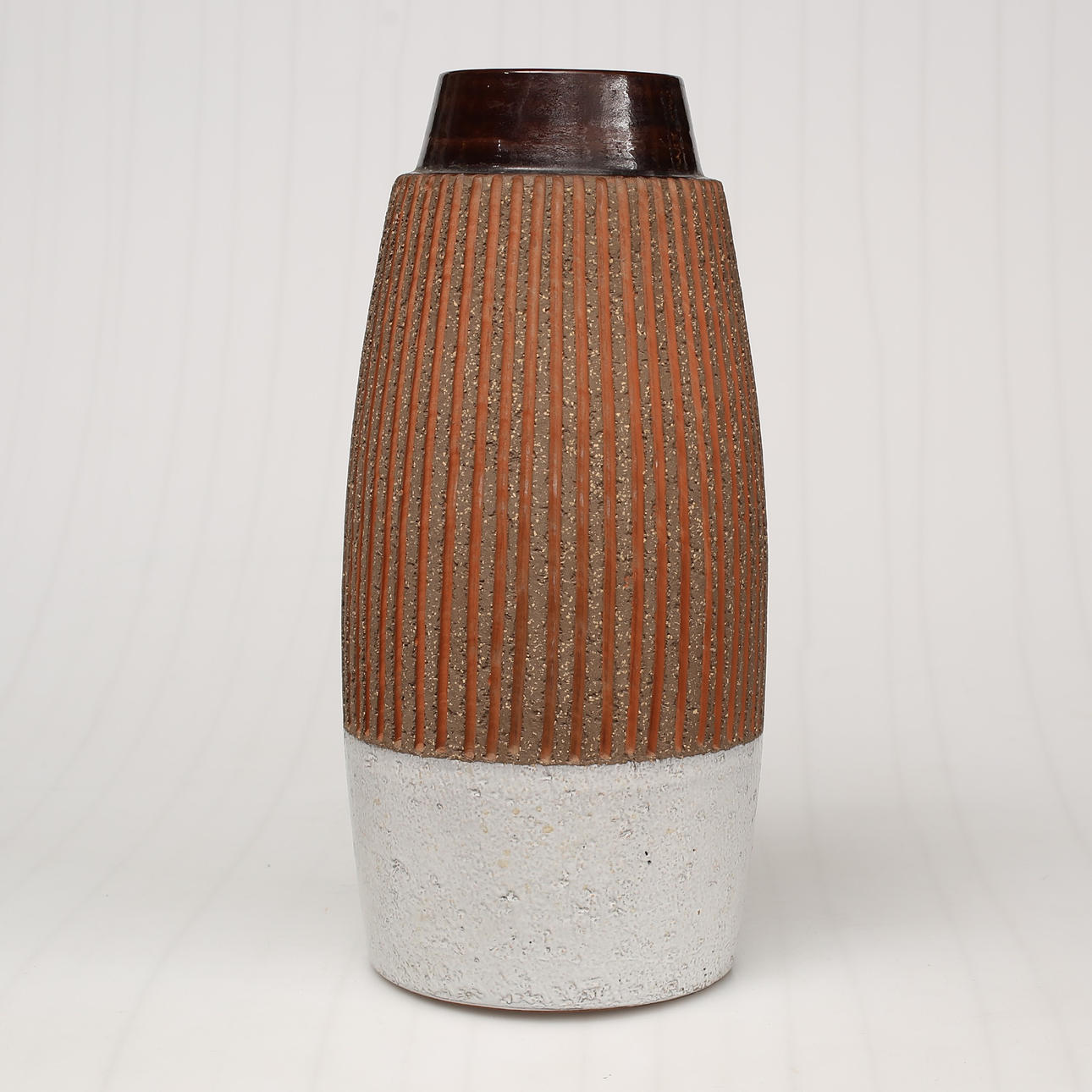 MARY SIMMULSON. Floor vase, ceramic, Upsala Ekeby, model 4590.
