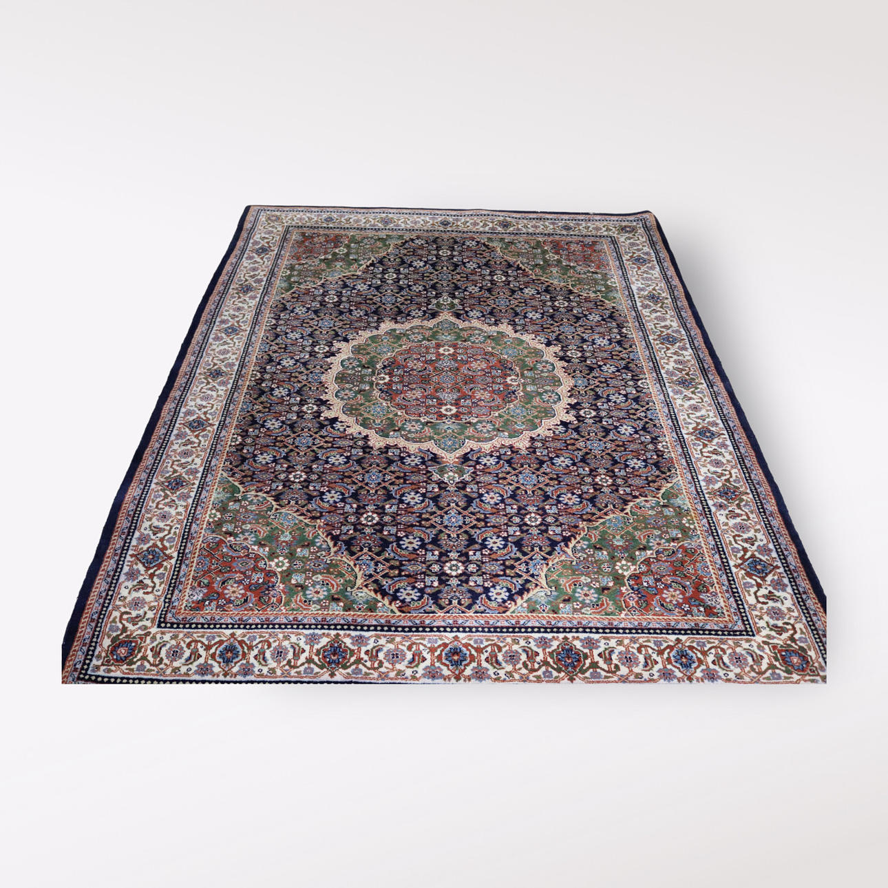 MATTA, handknuten, Maud, 240x170 cm.