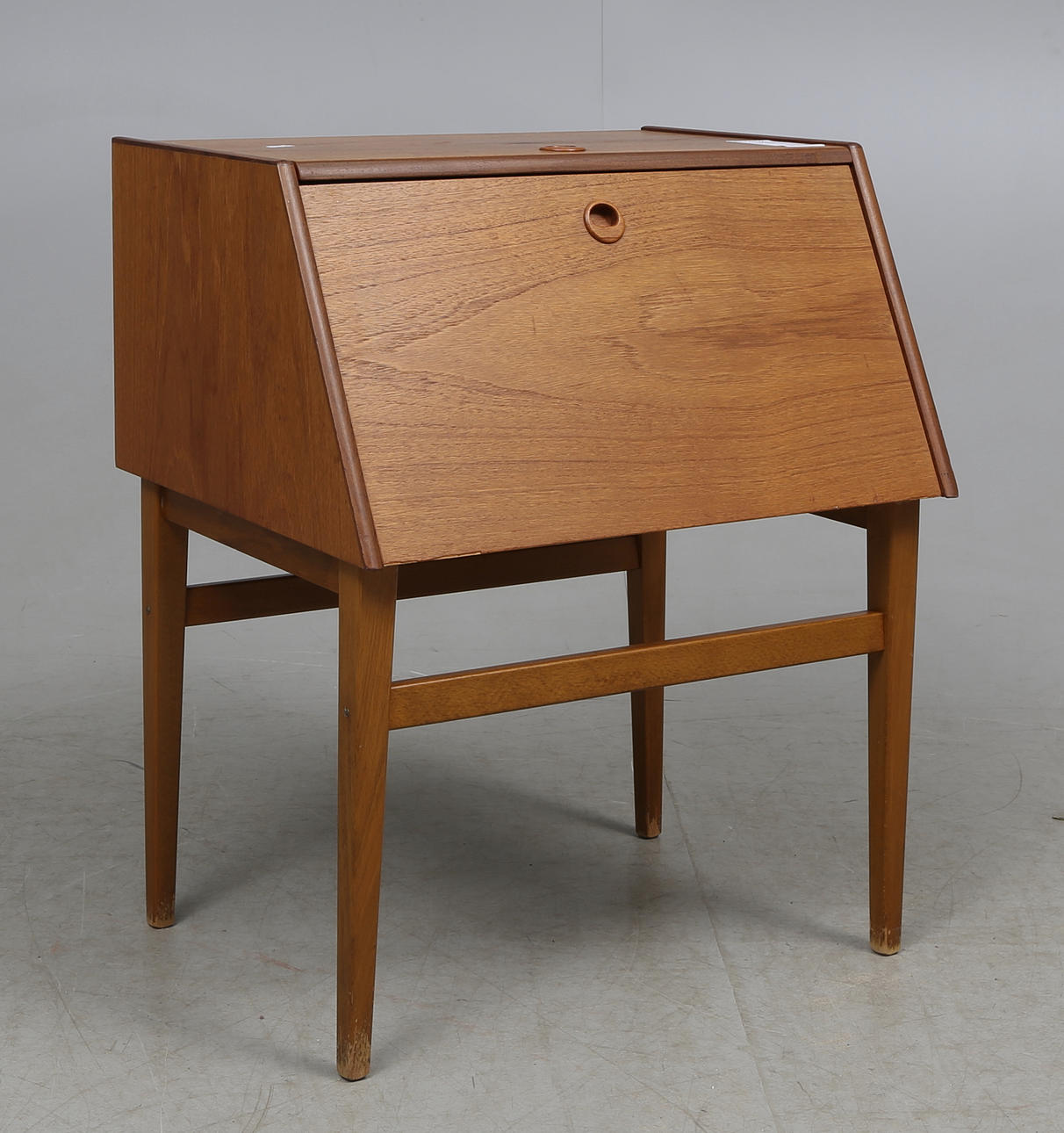 SCHATULL, Teak, Stig- bolaget, Malmö samt BESTICK, 122 delar, "Venus", 1960-tal.