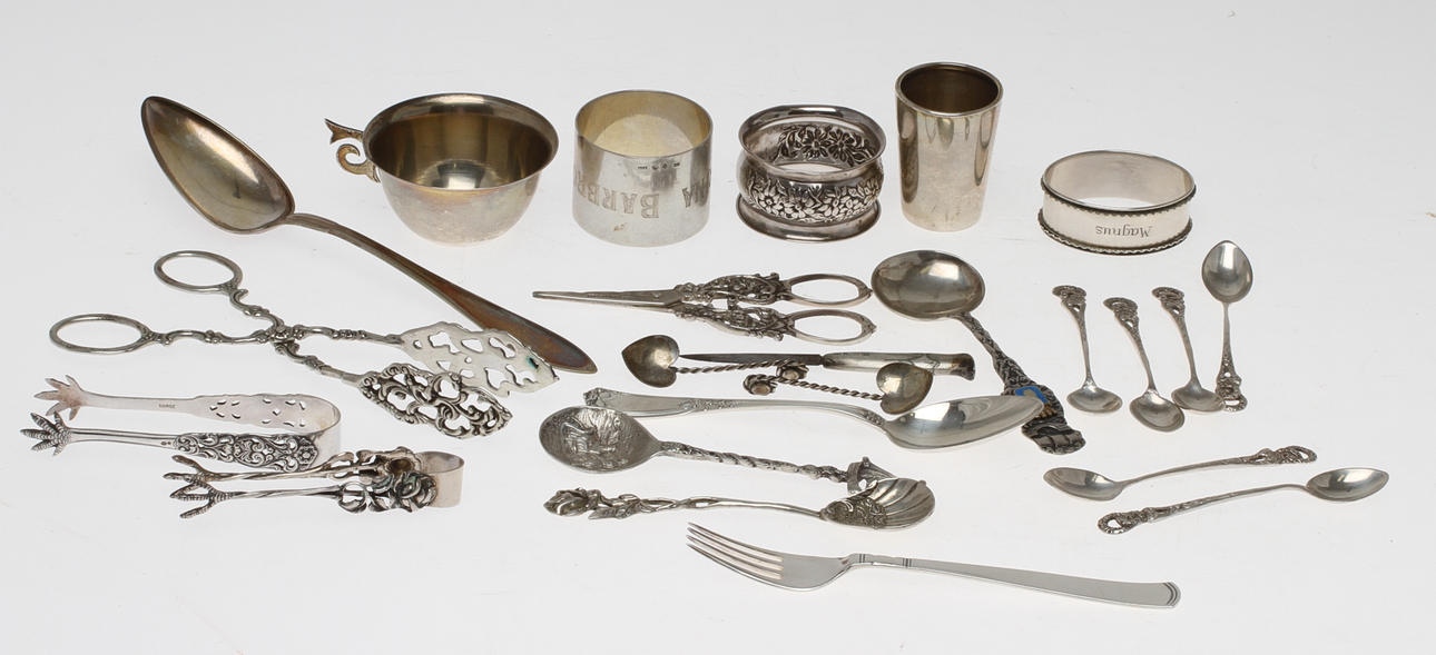 PARTI SILVER, 24 delar. Tot vikt 367 gram.