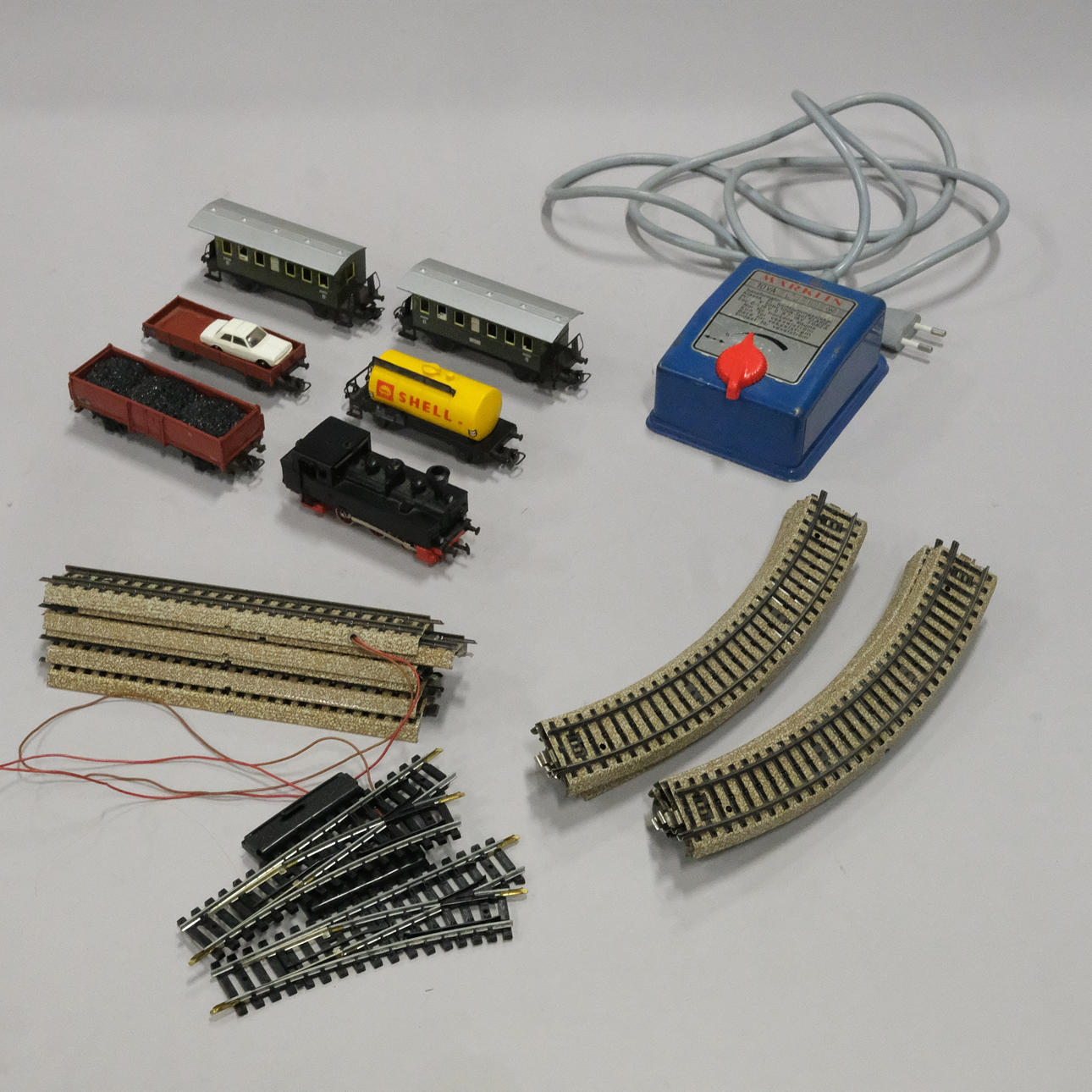MARKLINE. TRAIN AND RAIL PARTS.