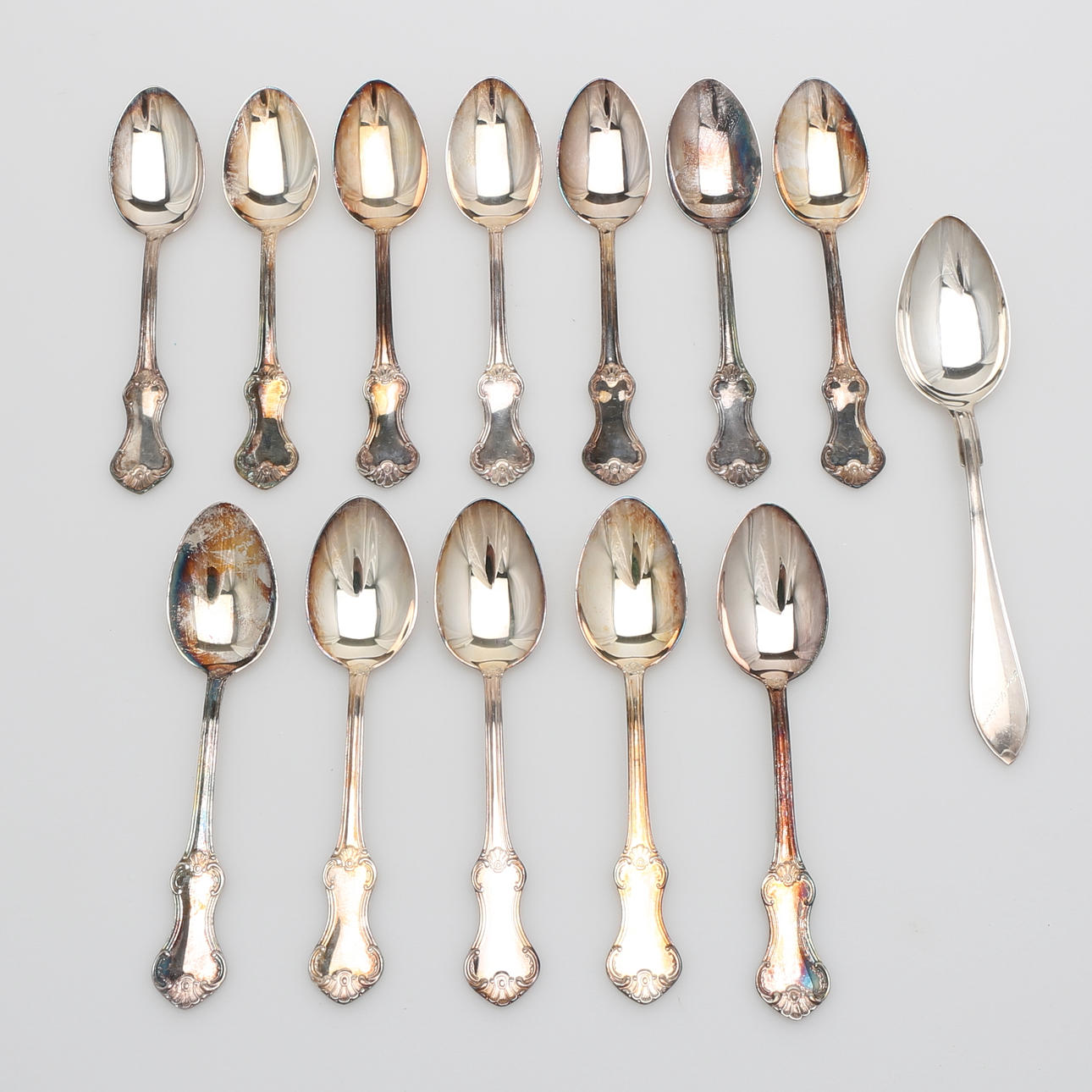 SKEDAR, 13 st, silver, "Patricia", 1900-talets mitt, 654 gram.