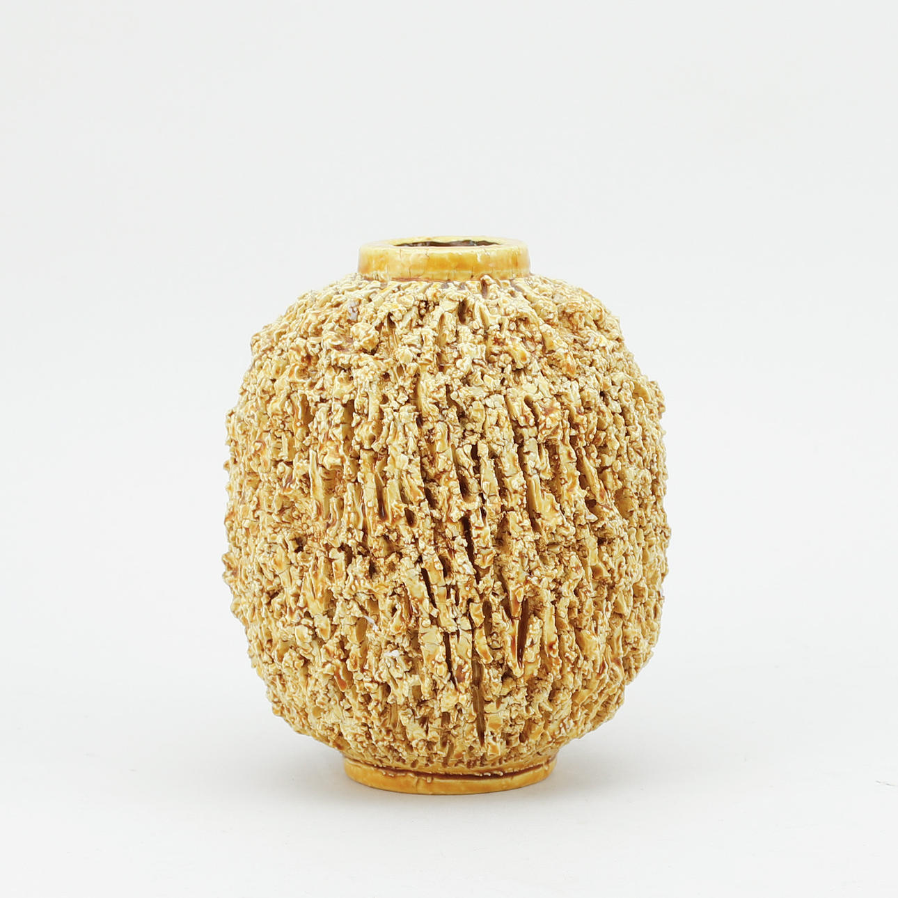 GUNNAR NYLUND. Vase, chamotte stoneware, Rörstrand.
