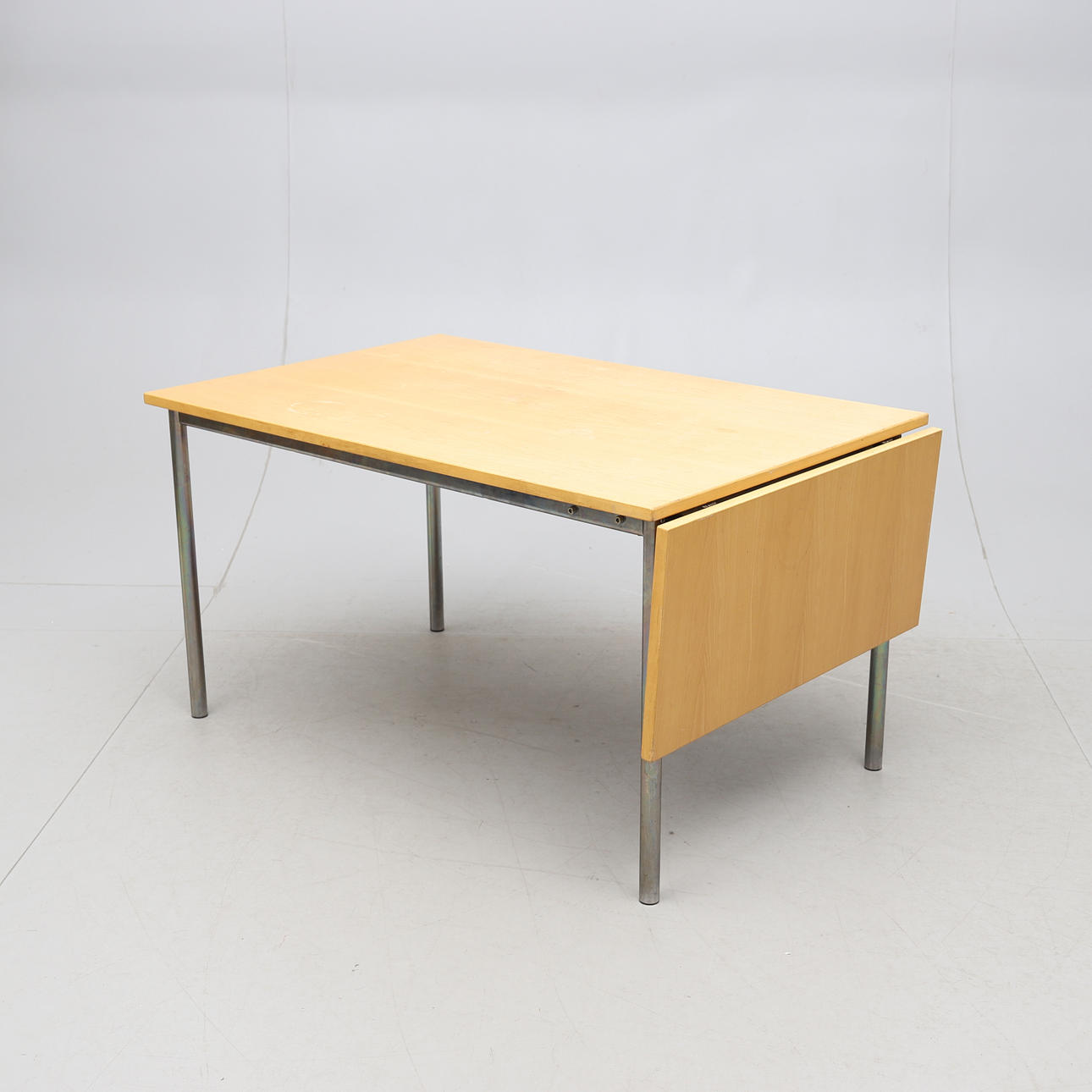 TISCH, Bauhaus-Stil, 20. Jahrhundert.