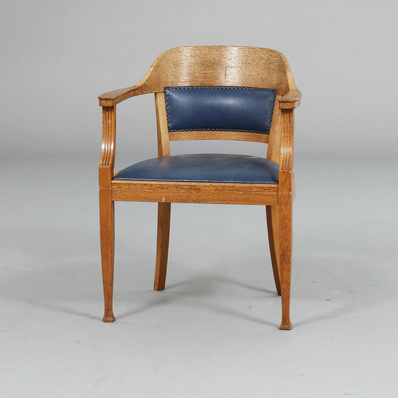 KARMSTOL, 1900-talets första kvartal.