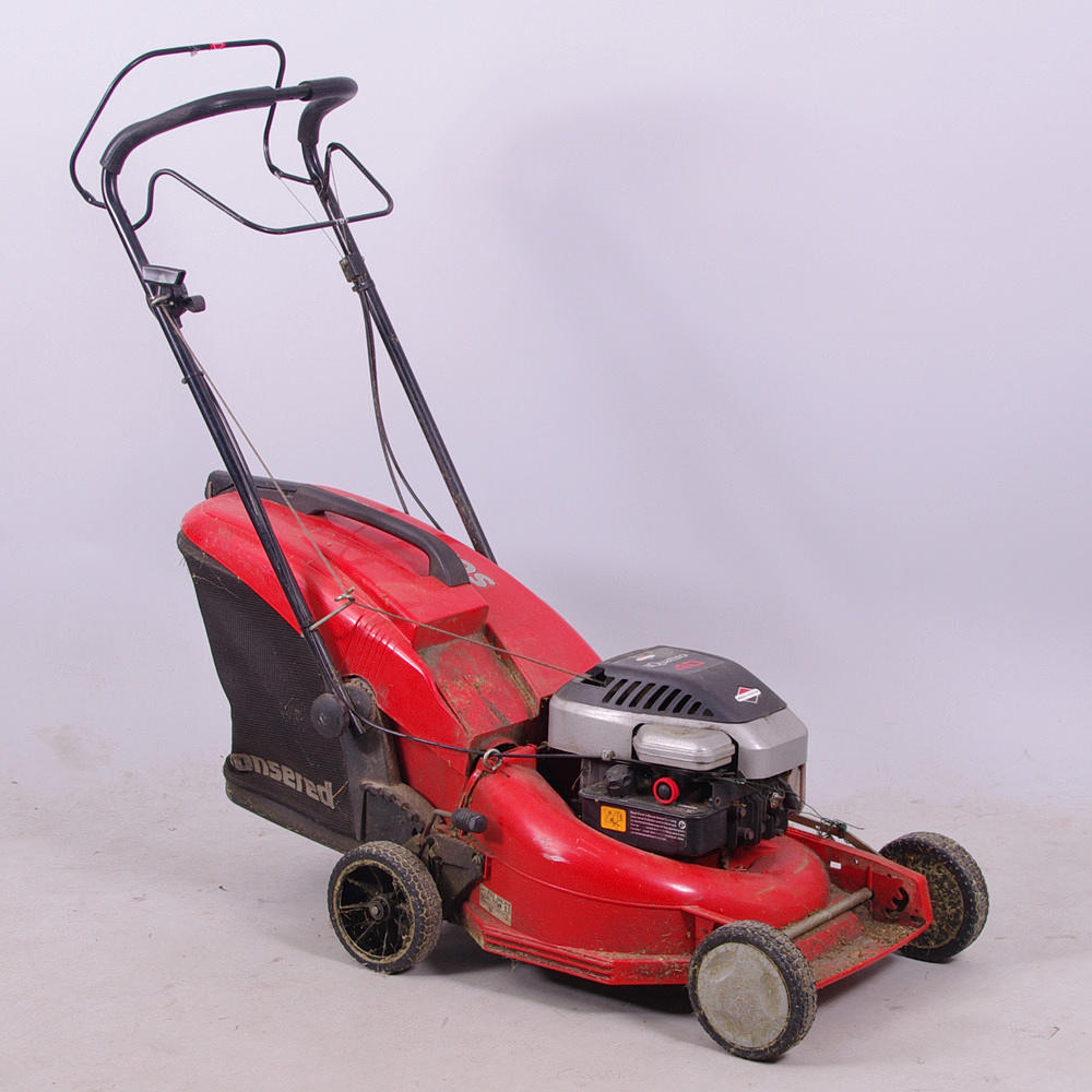 MOTORGRÄSKLIPPARE, Jonsered.