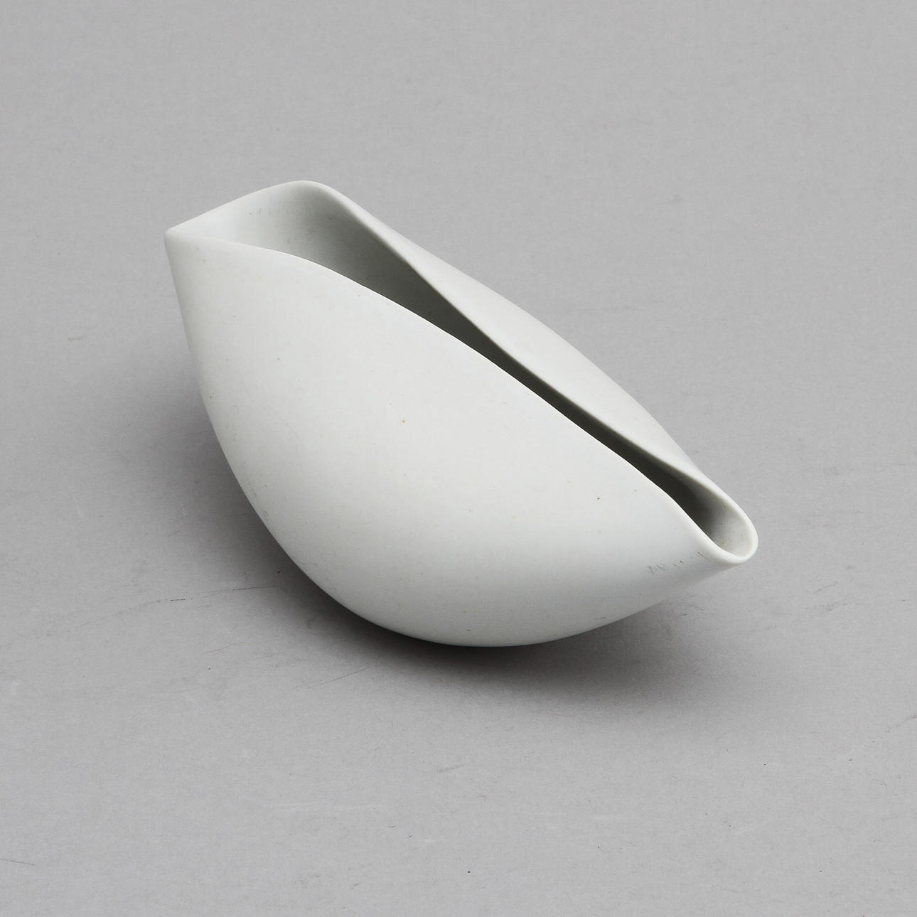 SKÅL, stengods,"Veckla", Stig Lindberg.