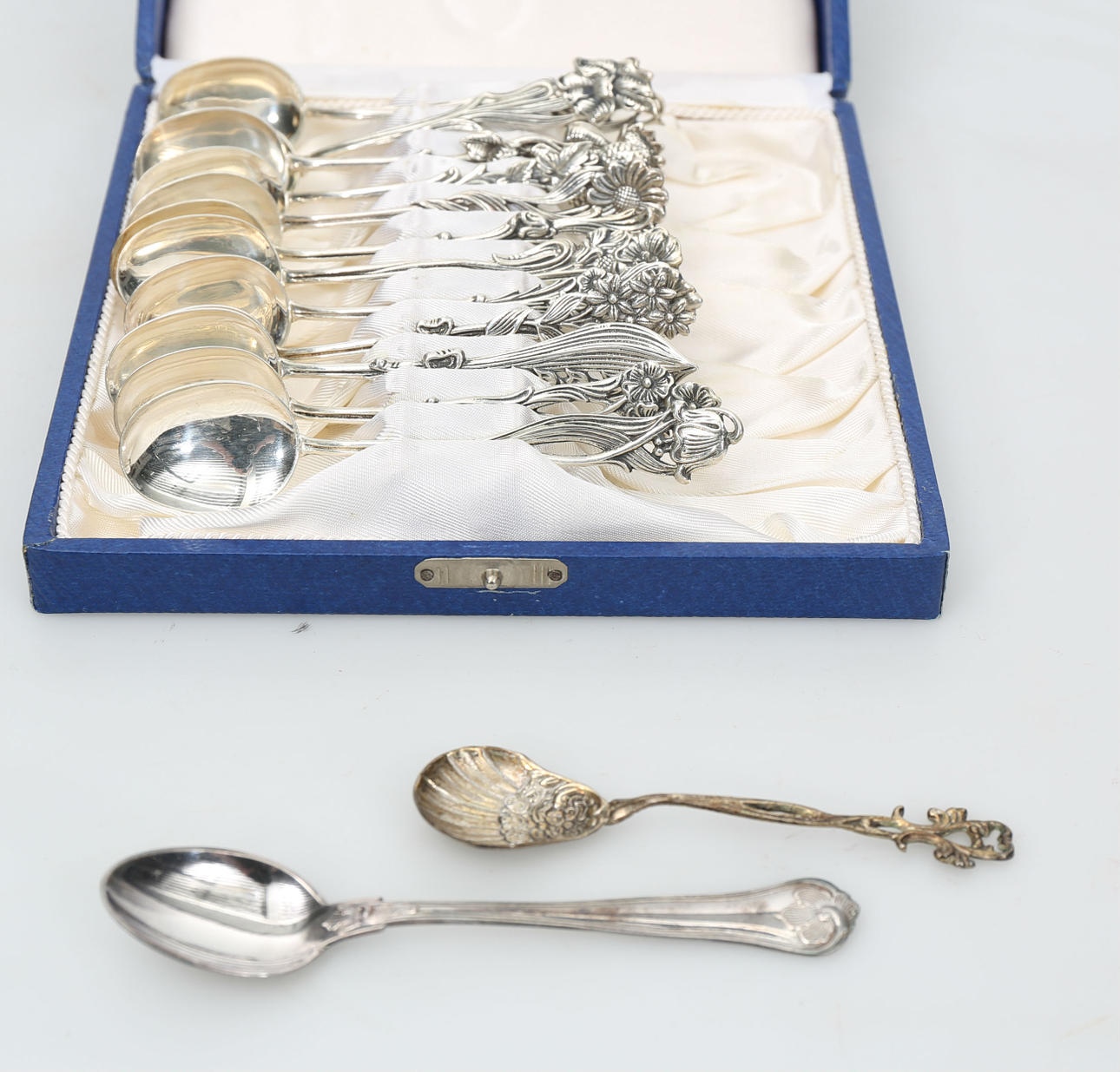 MOCKASKEDAR, silver, "Svensk Flora", 12 stycken, 143 gram.