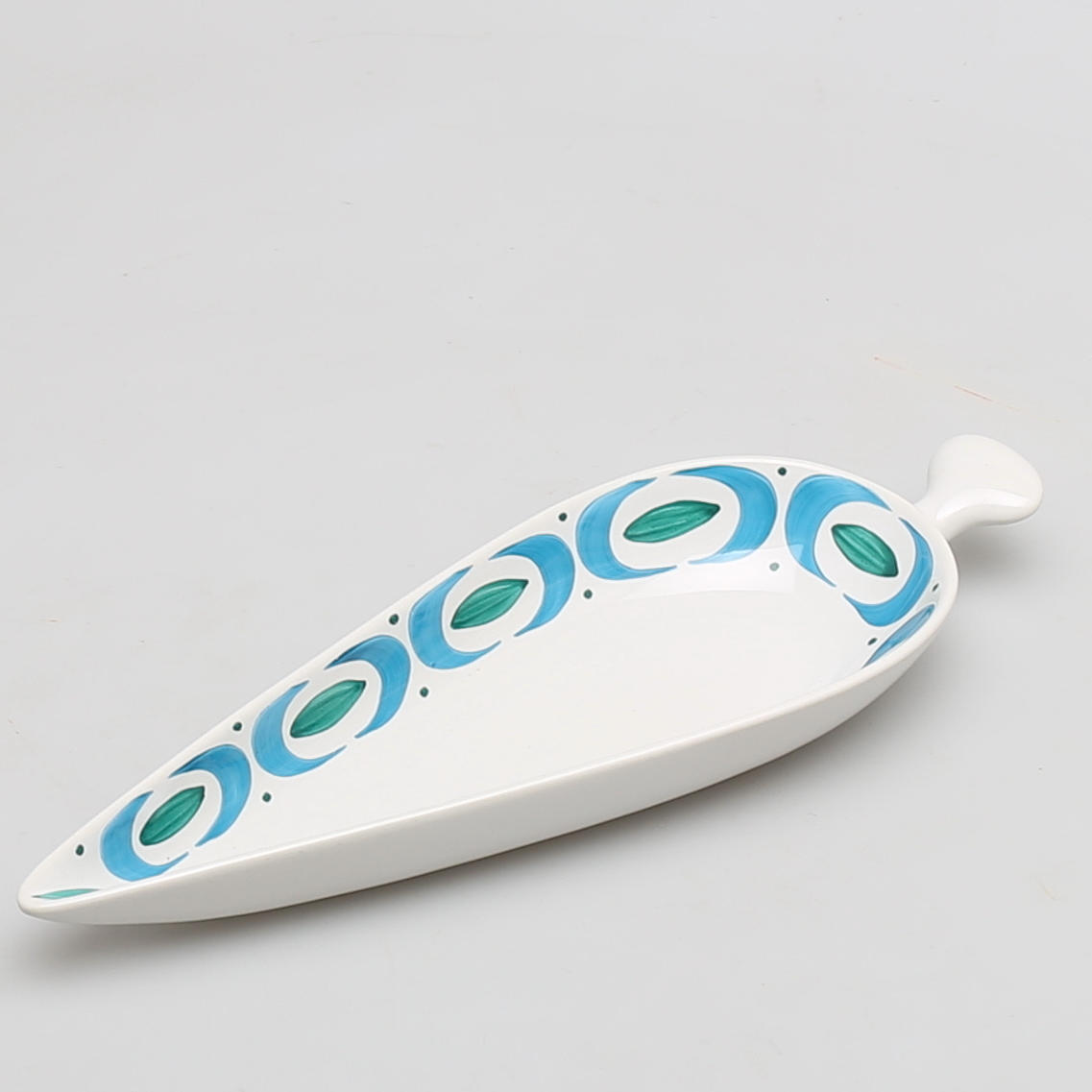 SPETSFAT i porslin, "Blå båge", Stig Lindberg, Gustavsberg, 1950-tal.