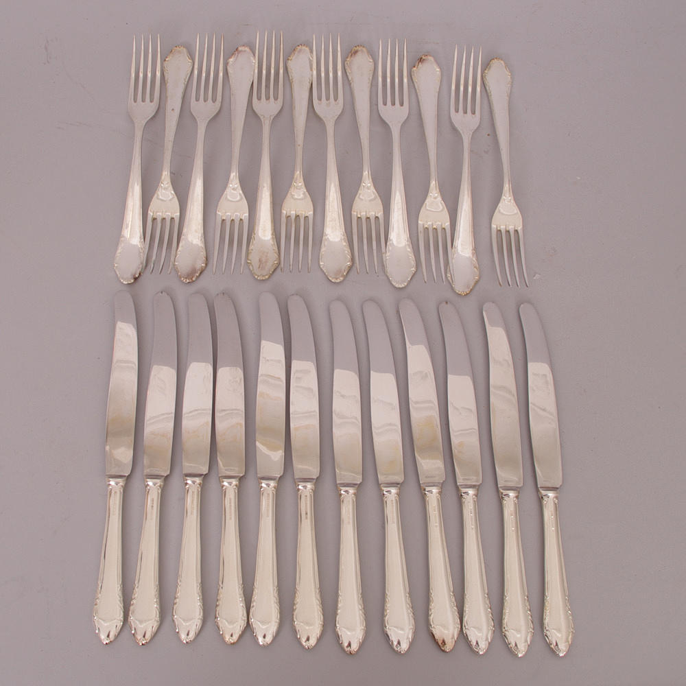 BESTICK, nysilver, 12 knivar, 12 gafflar.