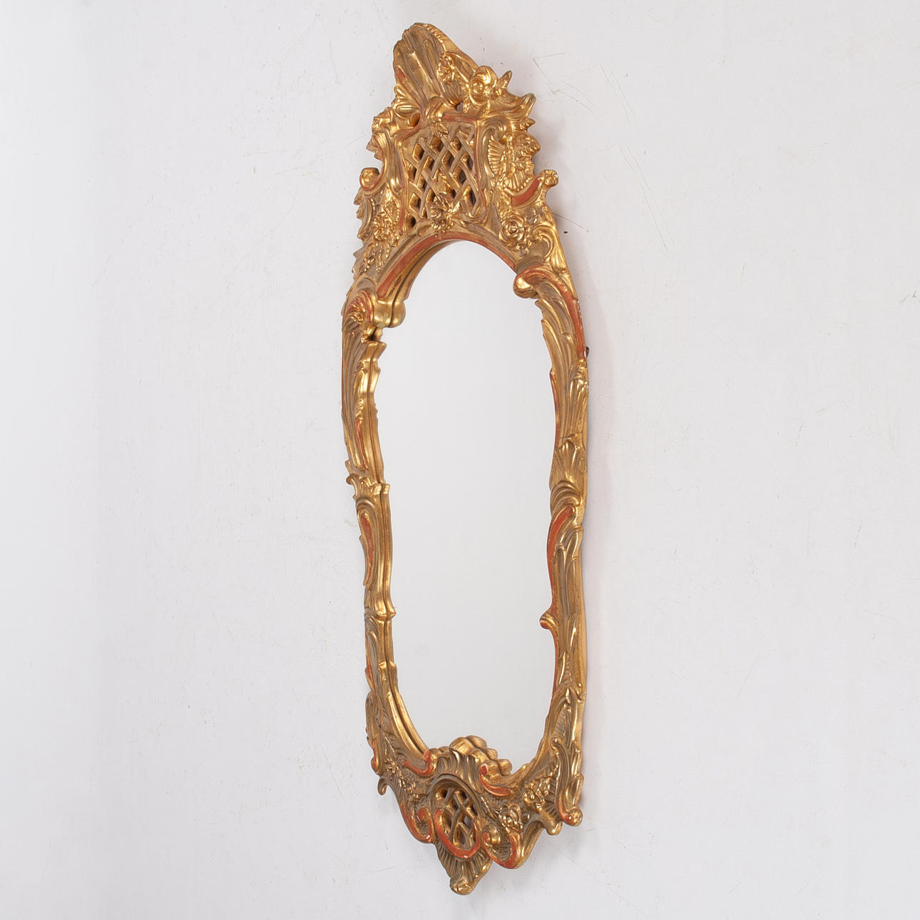 Väggspegel, förgylld, rokokostil.