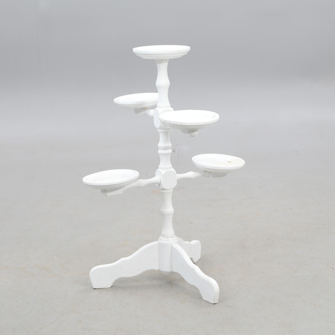 KUKKATELINE, 5 pidikettä, puuta.