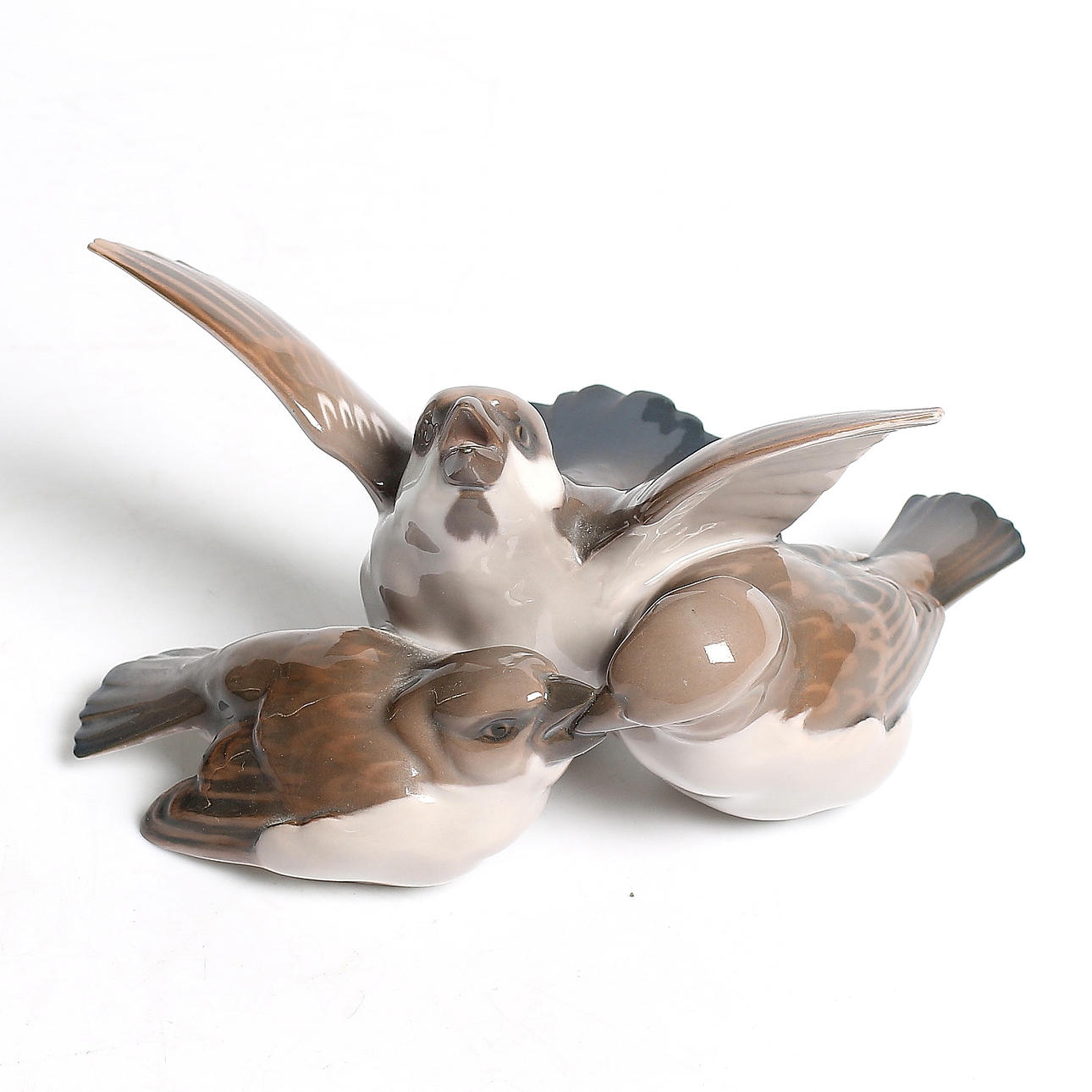 FIGURIN, porslin, fåglar, Bing & Gröndahl, Danmark. 1900-tal.