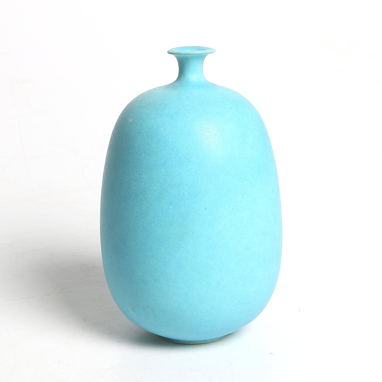 VAS, stengods, Inger Persson, Rörstrand. Signerad. 1900-talets mitt.