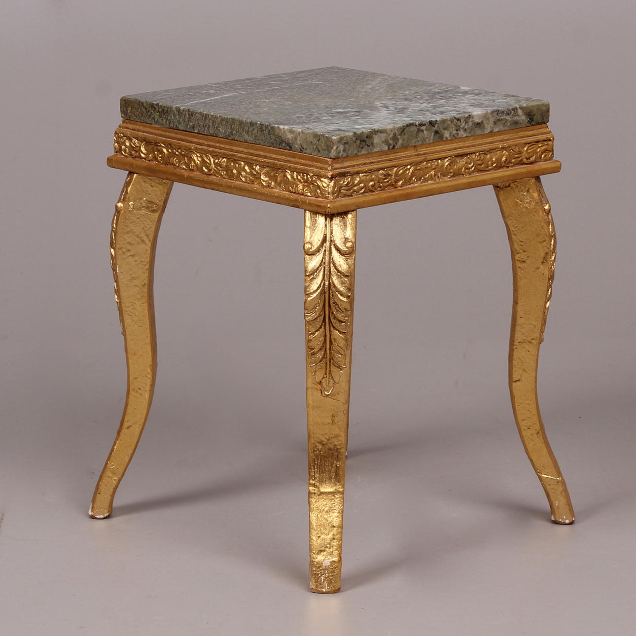 PIEDESTAL, med stenskiva, förgylld, 1900-tal.