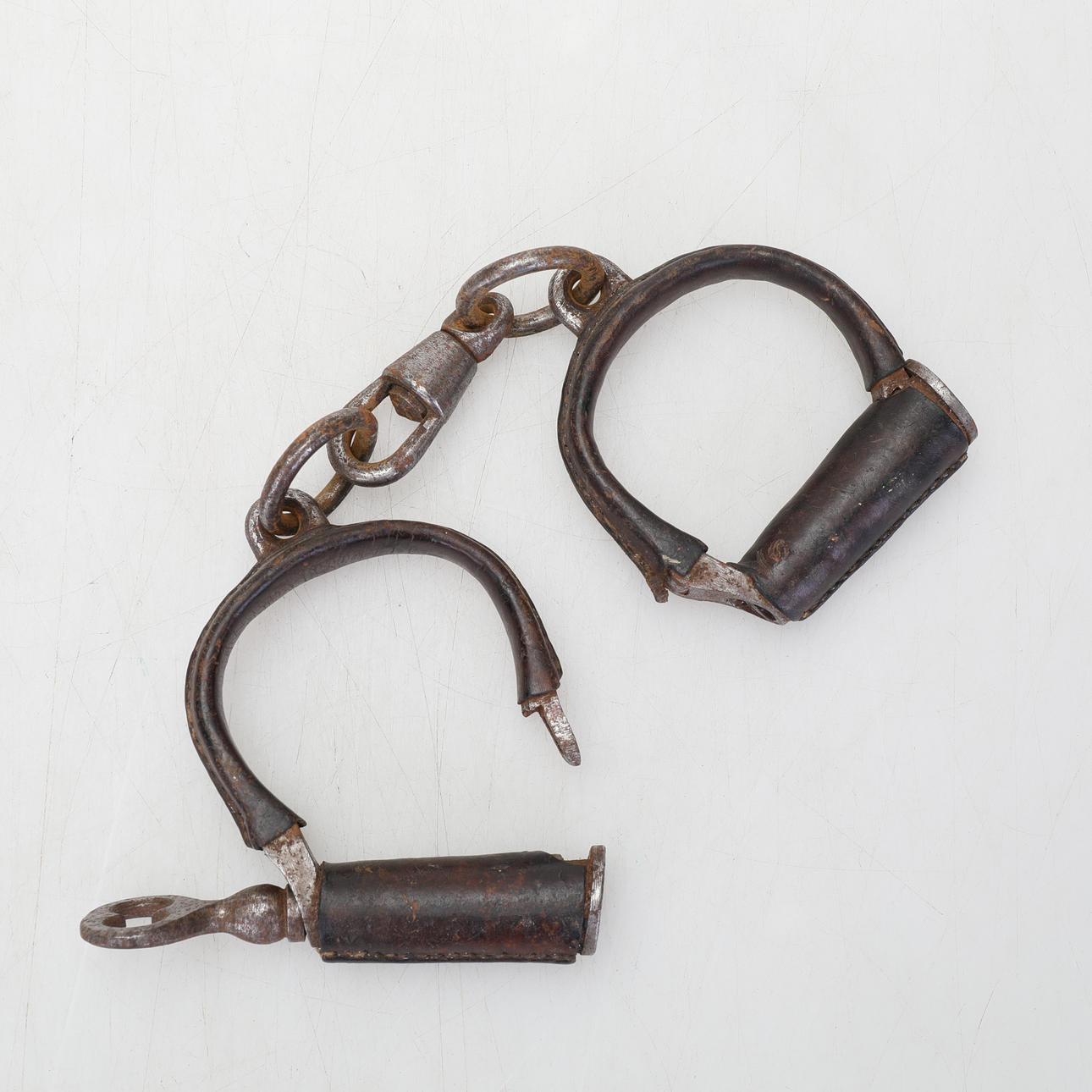 HAND CLAPS, first half of the 19th century.