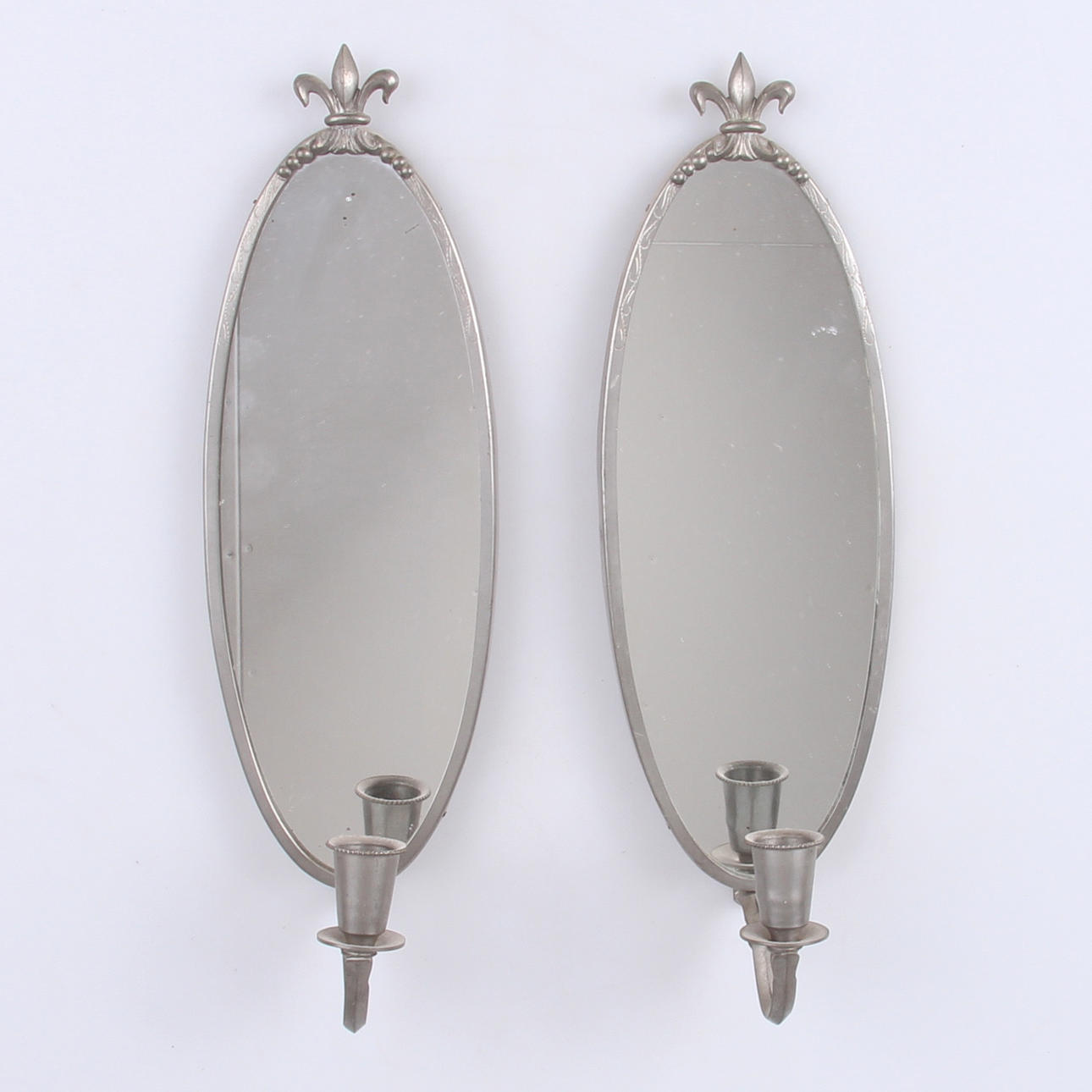 SPEGELLAMPETTER, ett par, tenn, 1900-talets första hälft.