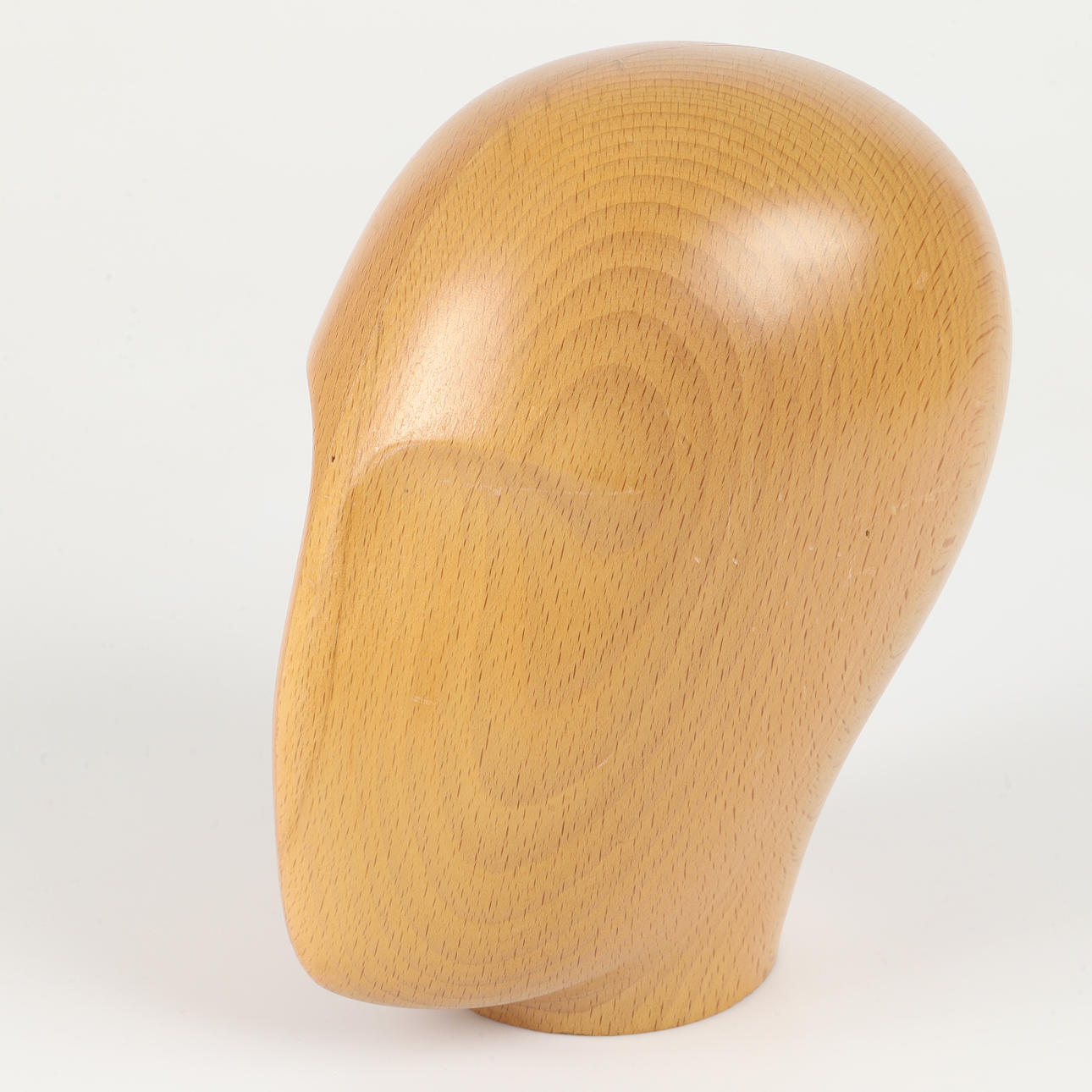 Cabeza de MANIQUÍ, madera, años 80.