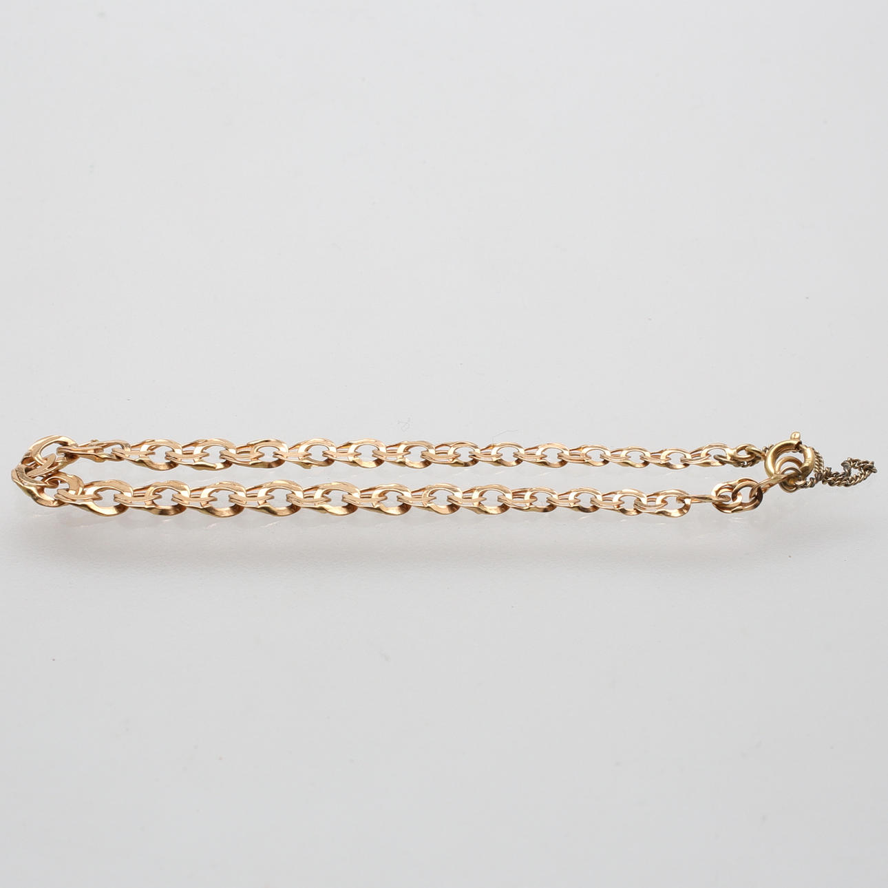 ARMBAND, 18K guld, totalvikt ca 6 gram.