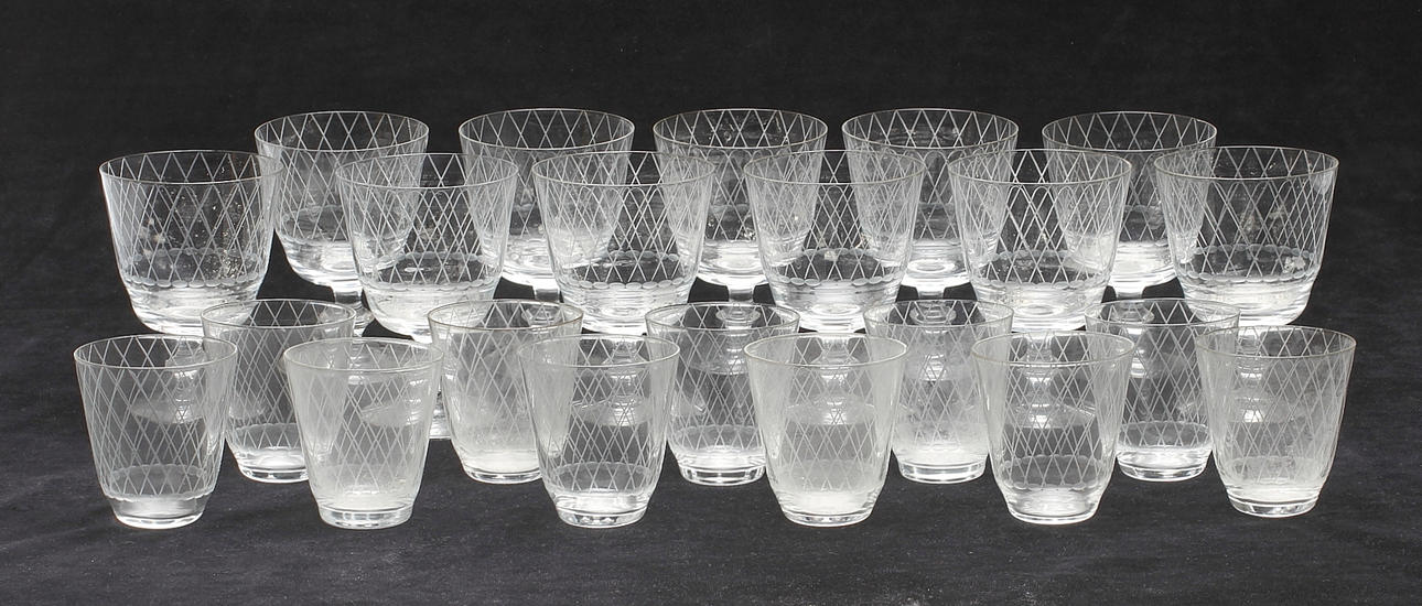 VINGLAS OCH SELTERGLAS, 22 delar, Sverige, 1900-talets mitt.