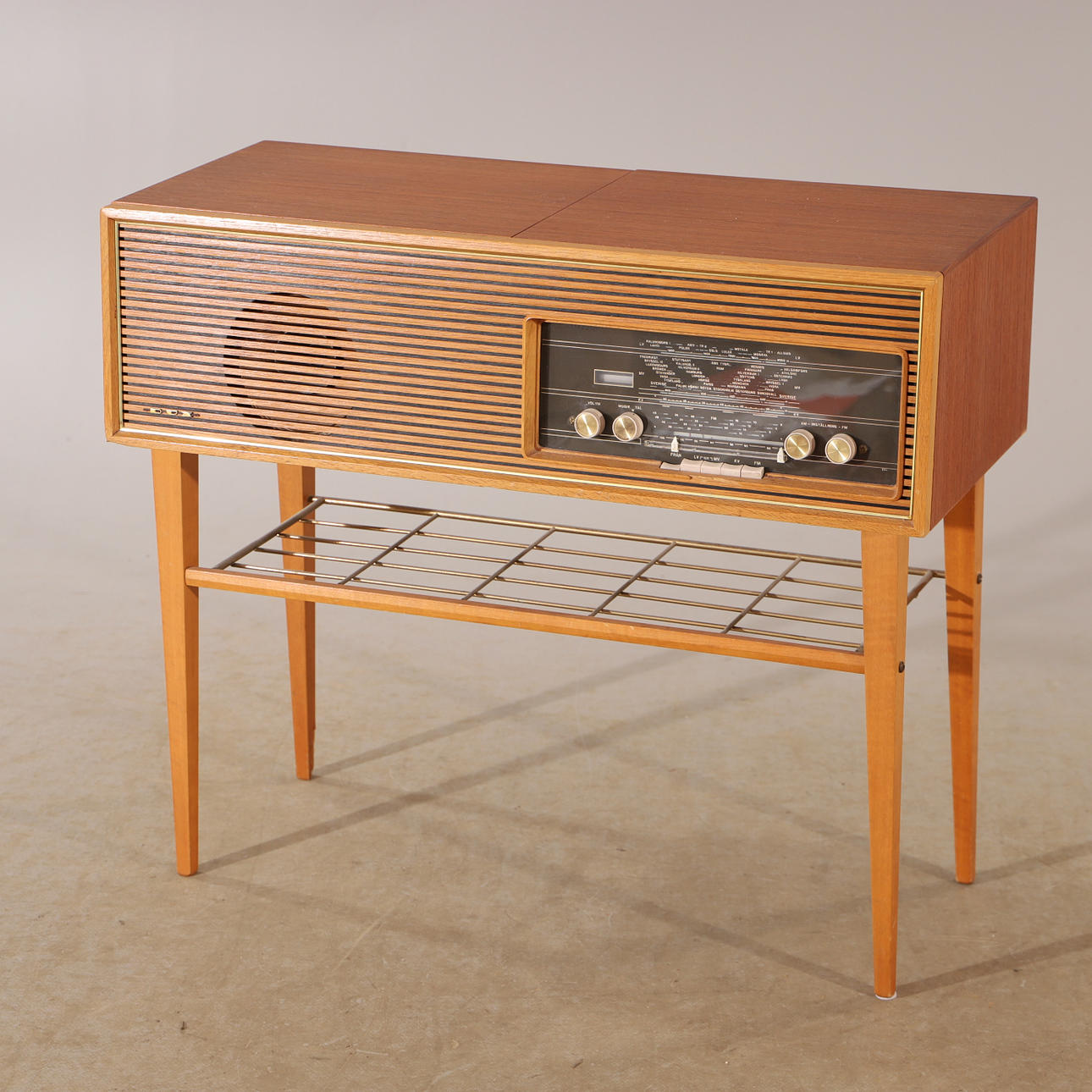 MUSIKMÖBEL, Teakholz, Dux.