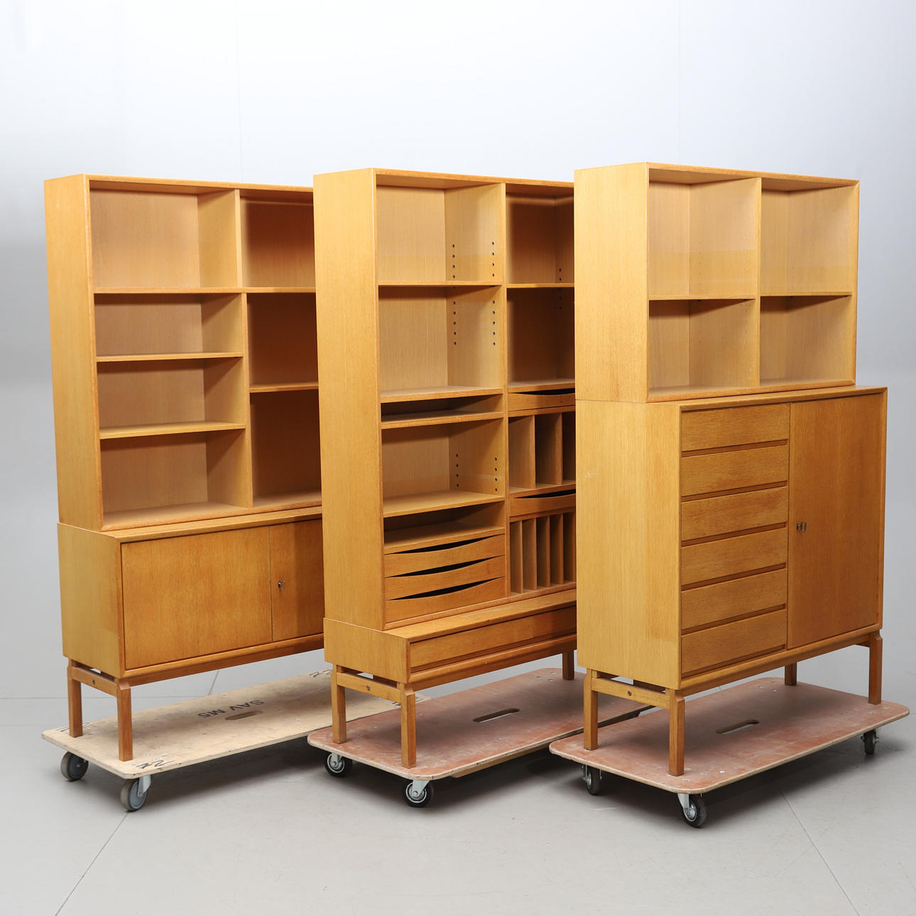 MARIAN GRABINSKI. HYLLSYSTEM, 6 delar, ekfaner, IKEA, 1900-talets andra ...