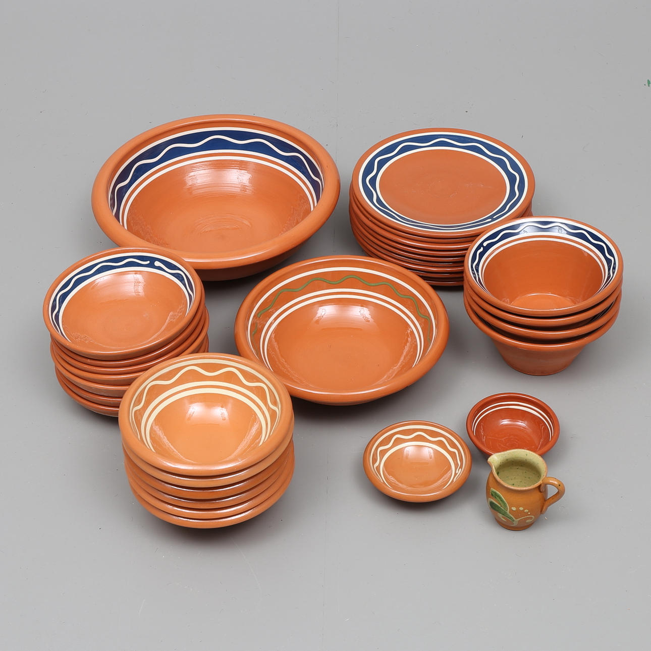 SERVISDELAR, 31 st, keramik, Klippans keramik i Höganäs.