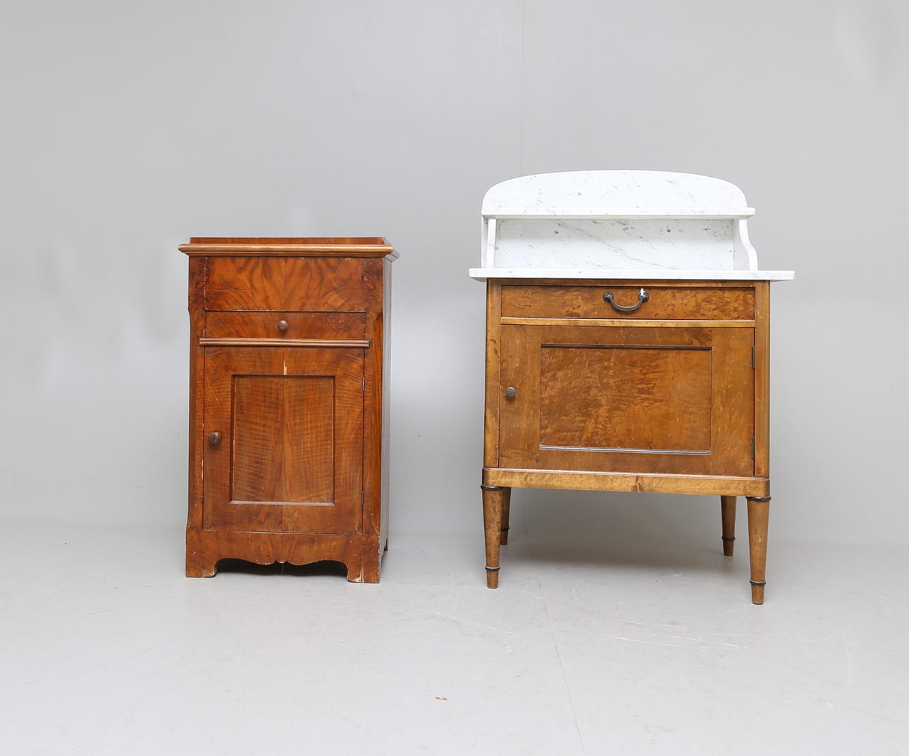 LAVOAR, samt Kommod, 18/1900-tal.