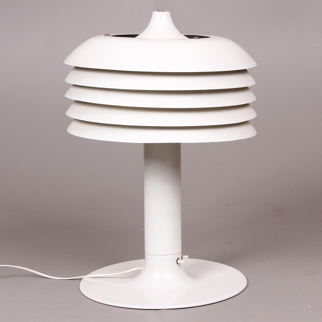 BORDSLAMPA, plåt, Hans-Agne Jacobsson, Markaryd, 1960-tal.