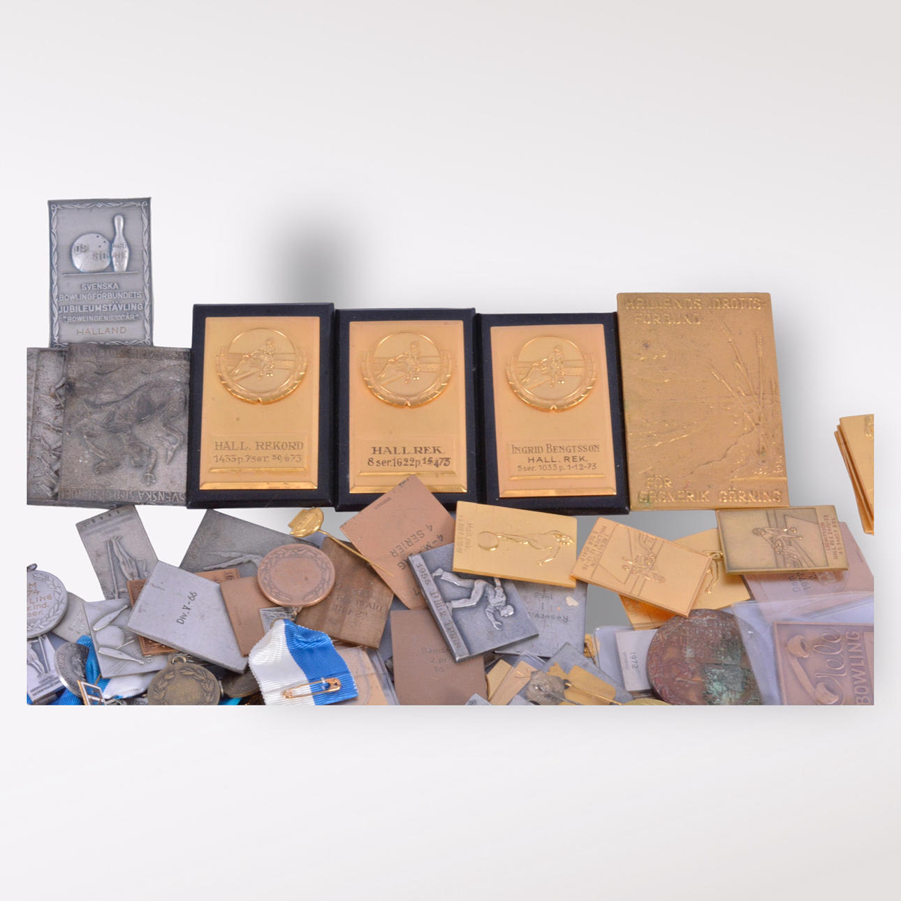 A Collection MEDALS, PLAQUES, etc. Coins, Medals & Stamps - Orders ...