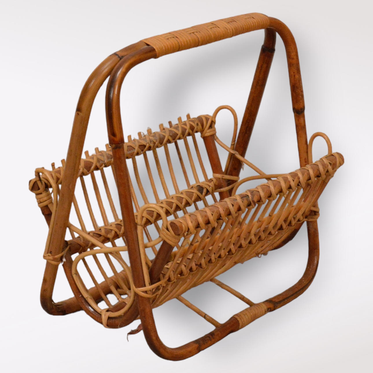 TIDSKRIFTSSTÄLL, rotting, 1900-tal.