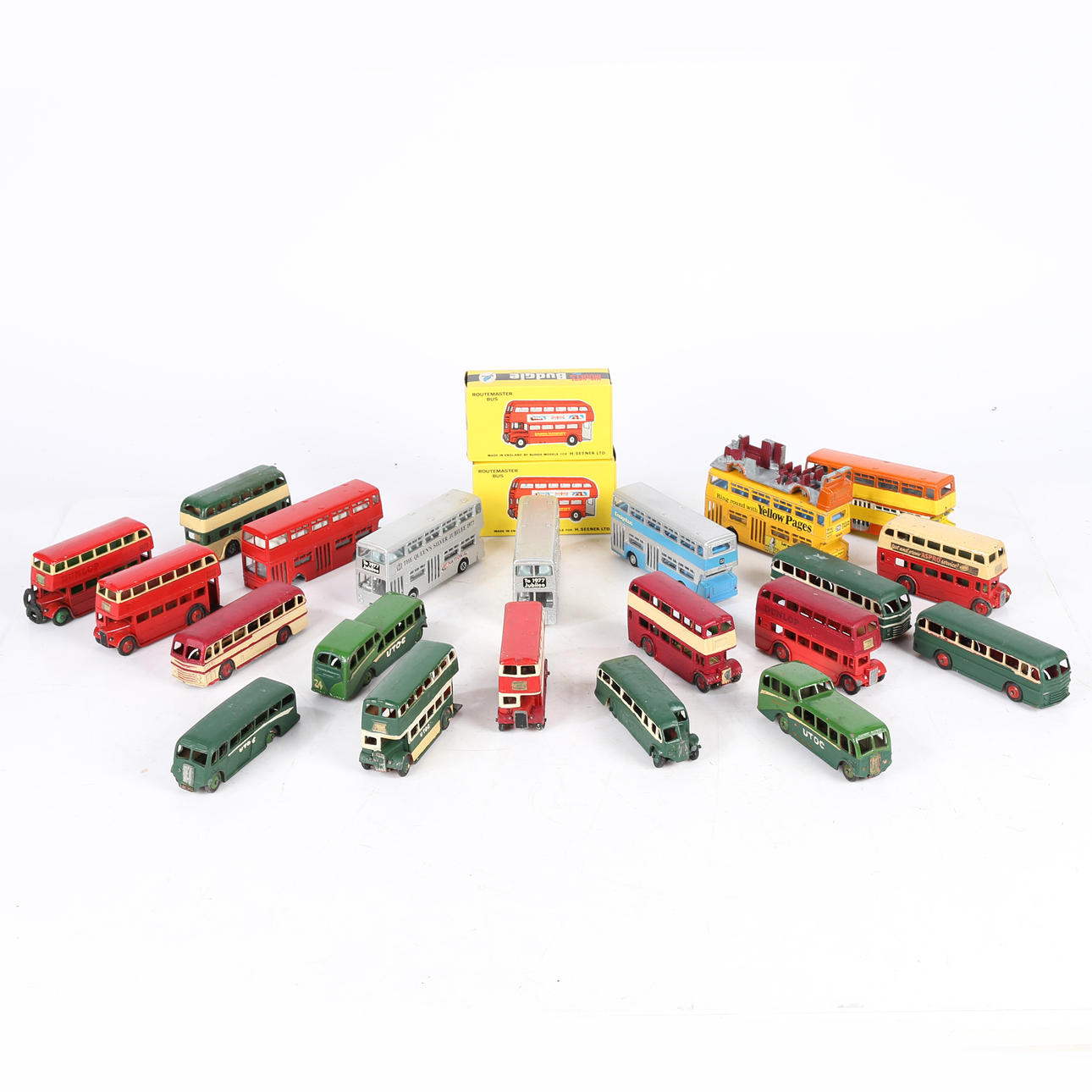 A COLLECTION OF DIECAST MODEL BUSSES, TO INCLUDE TWO BUDGIE ROUTEMASTER ...