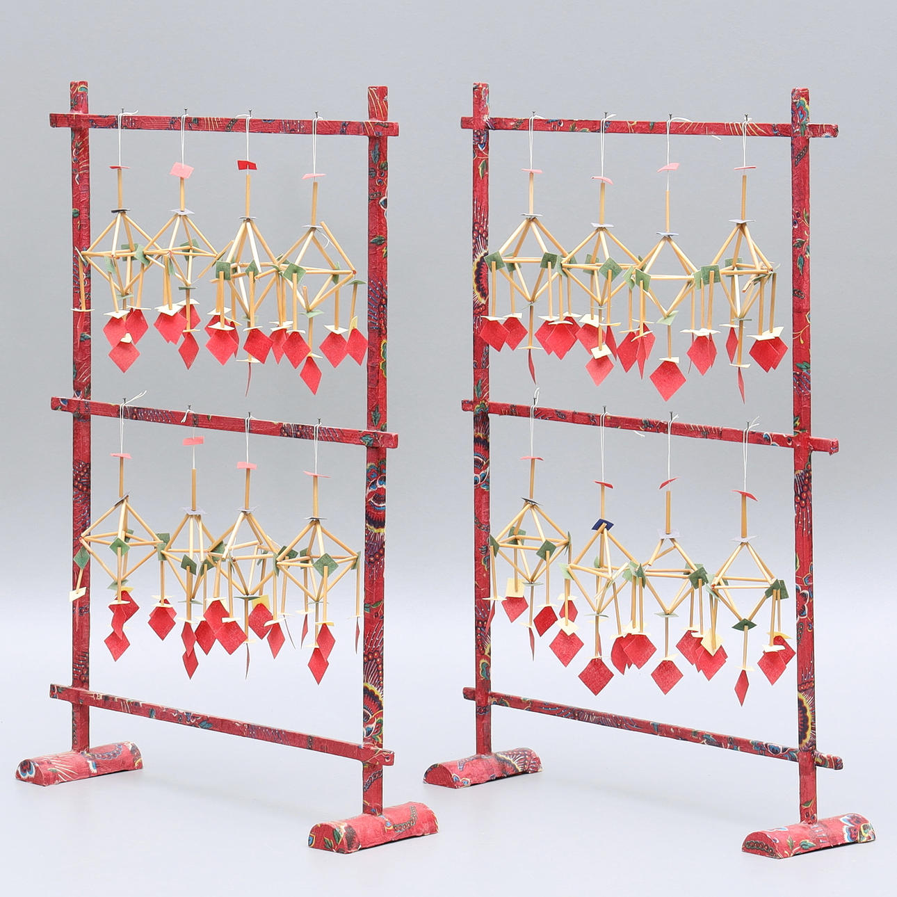 INSYNSSKYDD / VINDSPEL, halmkonst, Per-Åke Backman.