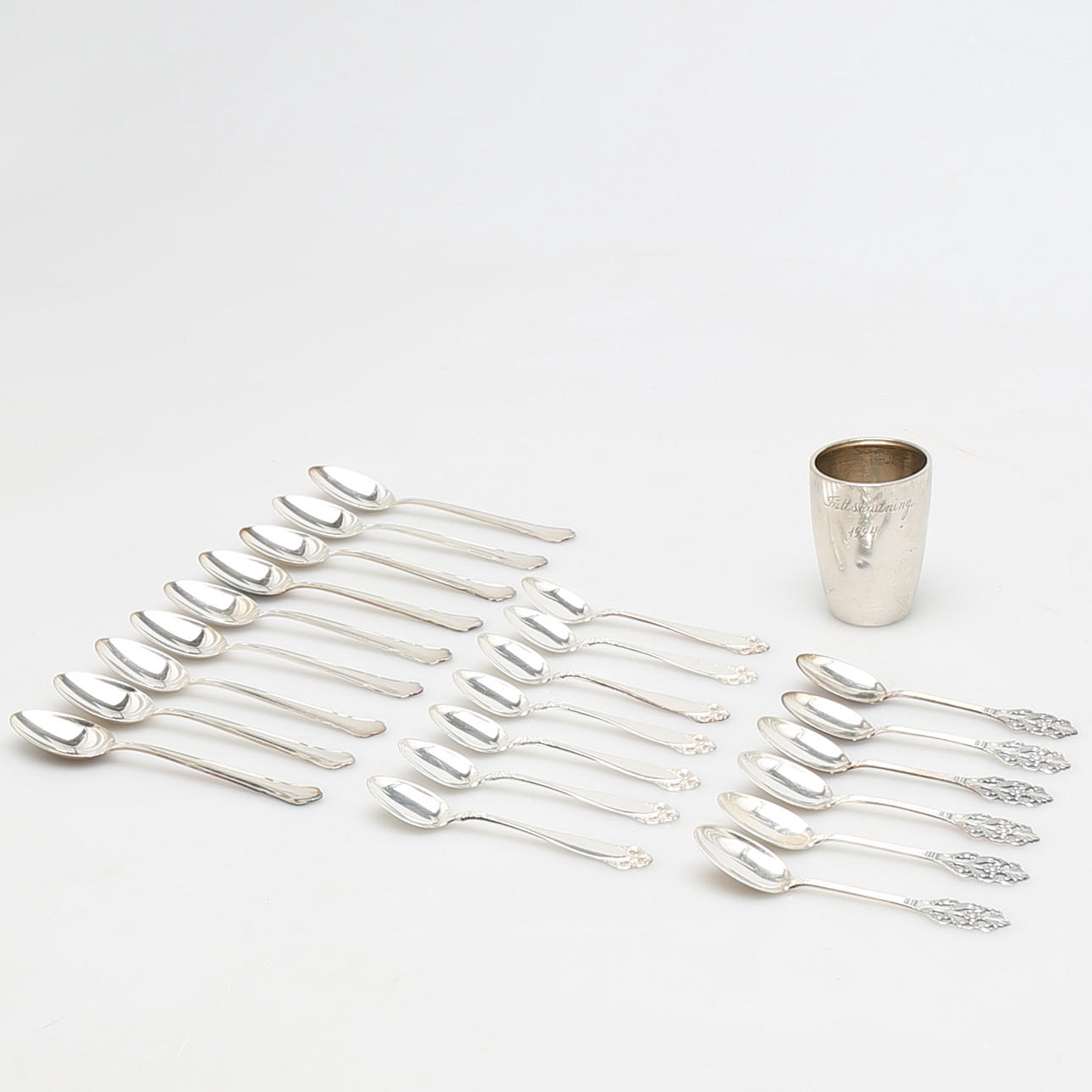 PARTI silver, huvudsakligen kaffeskedar, 23 delar.