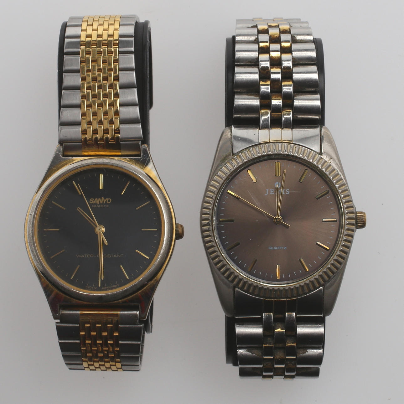 PARTI ARMBANDSUR, ca 17 st.