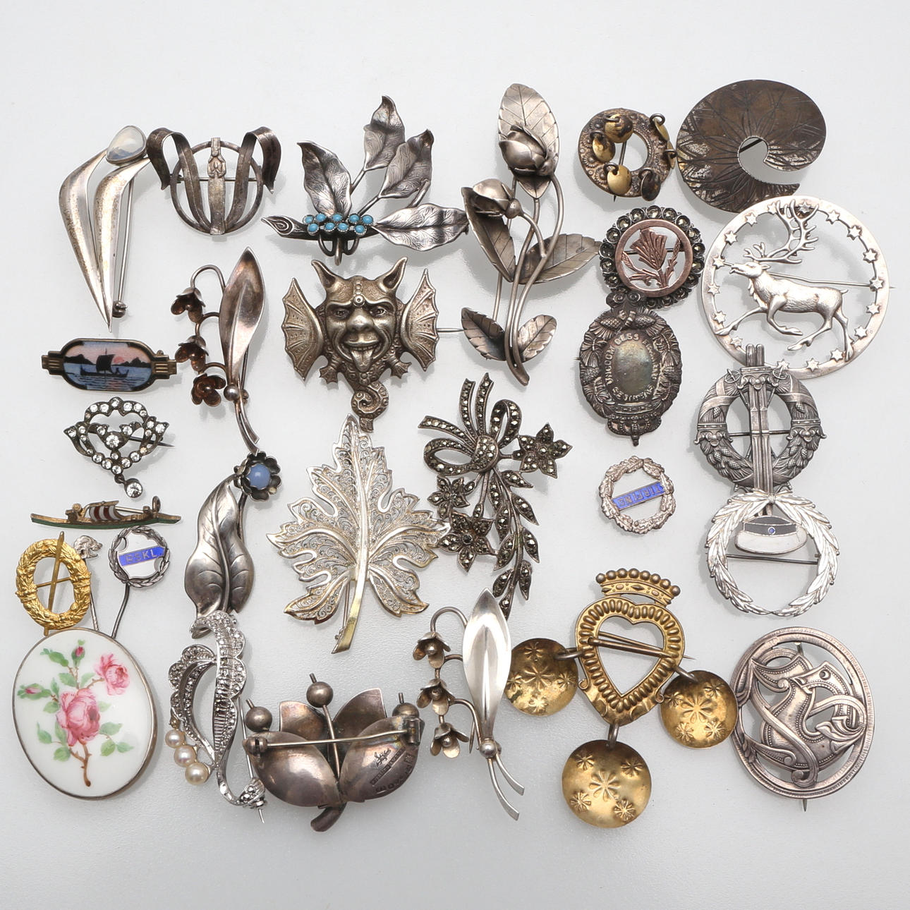 DIVERSE SILVERFÖREMÅL, 29 st, totalvikt ca 180 gram.