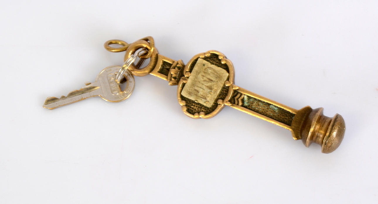 ÄLDRE NYCKELHÅLLARE, Hotel Kong Frederik.