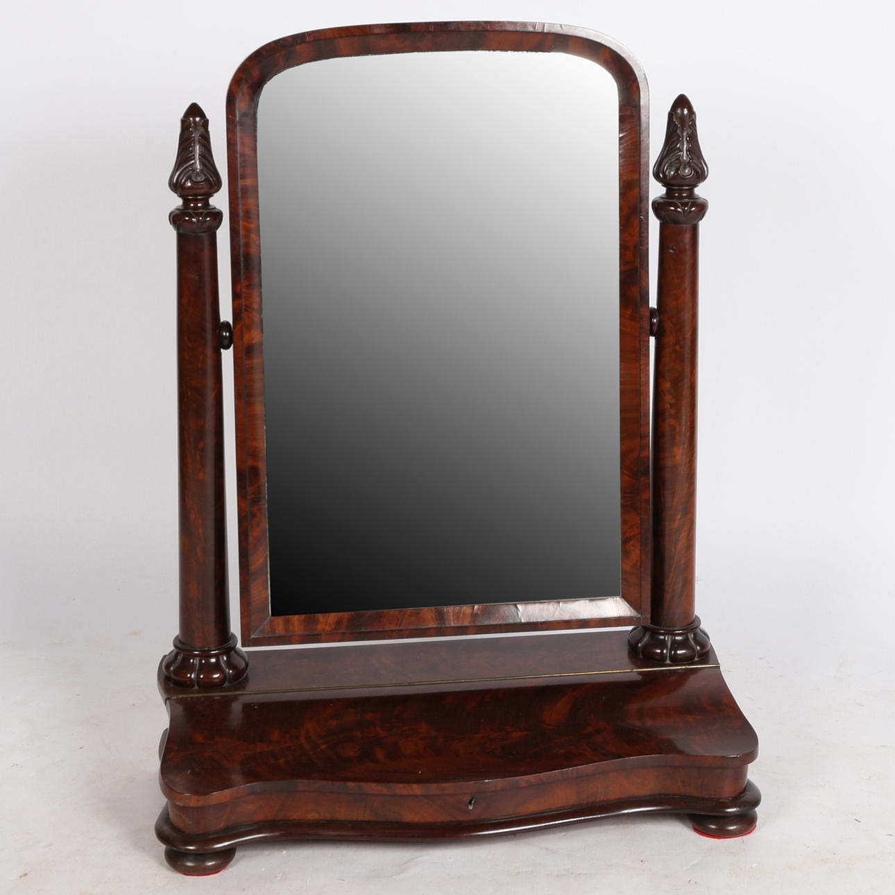 A LARGE VICTORIAN MAHOGANY DRESSING TABLE MIRROR.