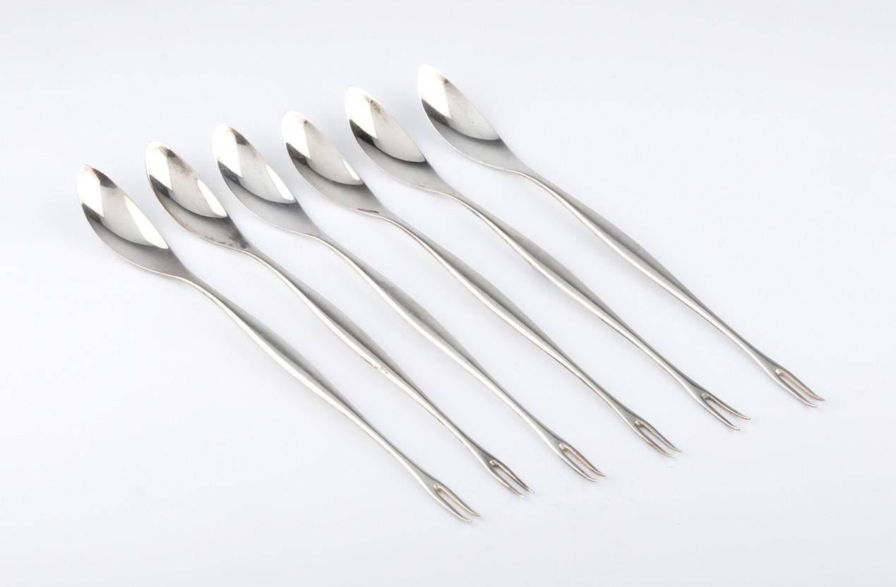SIGURD PERSSON, WMF. Uppsättning av 6 hummer gafflar 90-15 silverplätering.