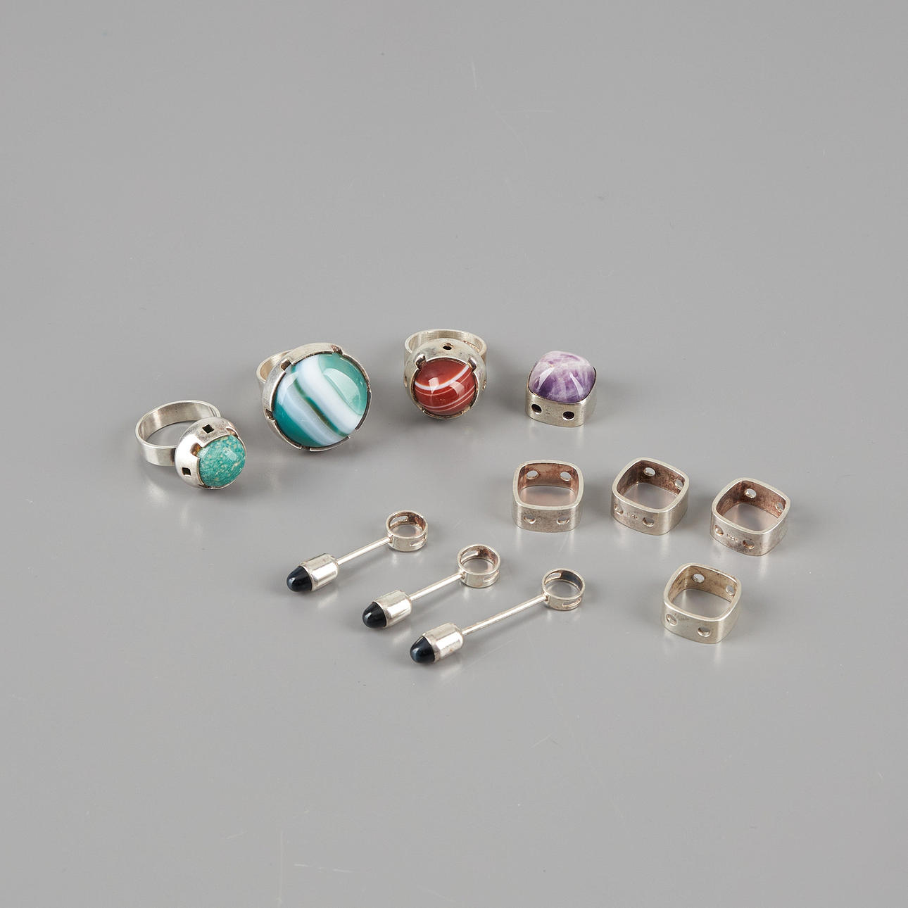 HÄNGEN OCH RINGAR, 11 st, silver, kvarts, agat.