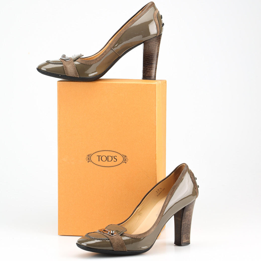 TOD'S, Schuhe, Pumps, beige Lack, Größe 37,5.