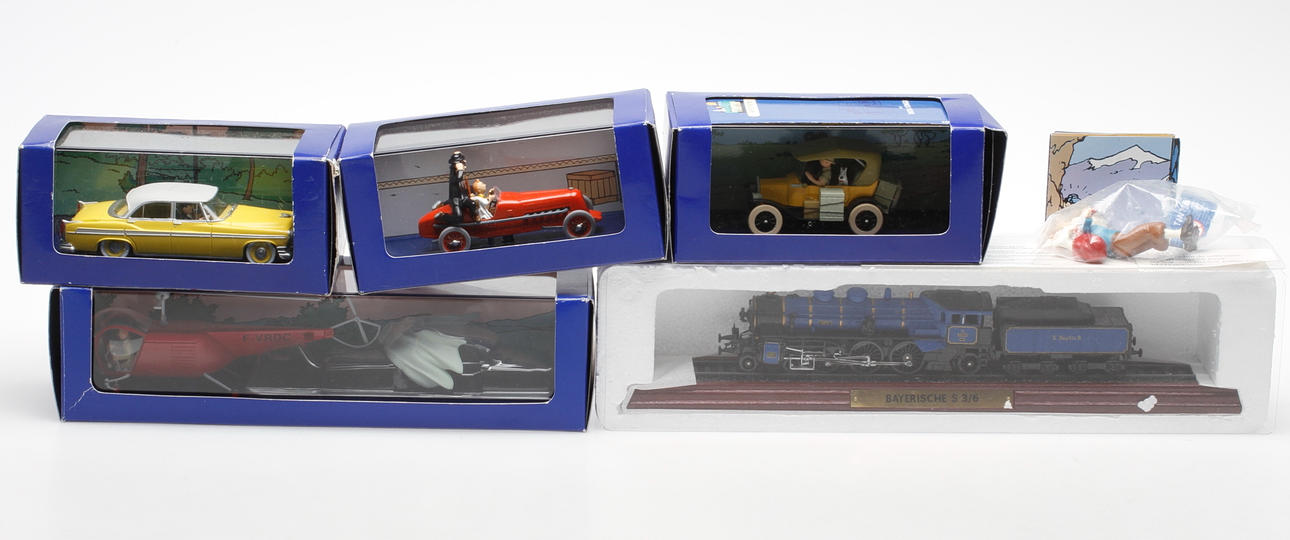 MODELLBILAR samt MODELLTÅG, 6 delar, Tintin samt Bayerische.