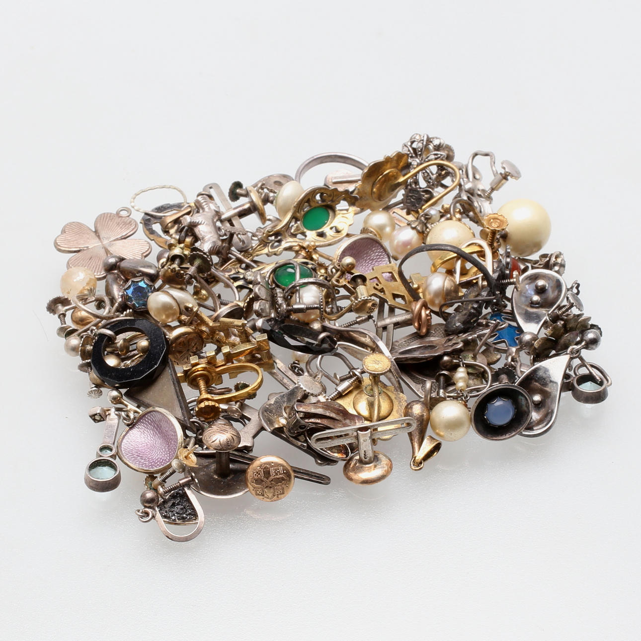 DIVERSE SILVERFÖREMÅL, ca 74 st, totalvikt ca 112 gram.