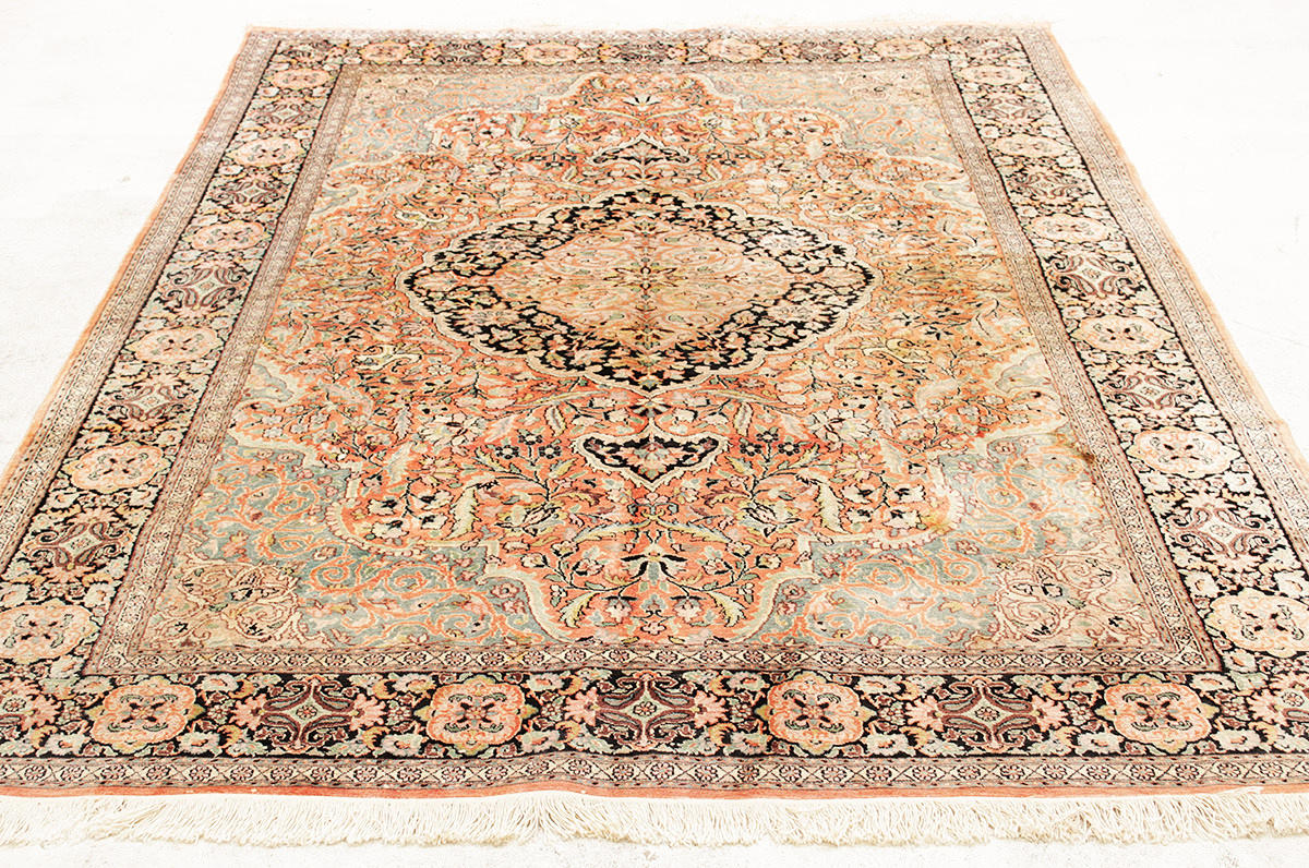 MATTA, Orientalisk, äldre, silke, Kashmir, 275 x 185 cm.