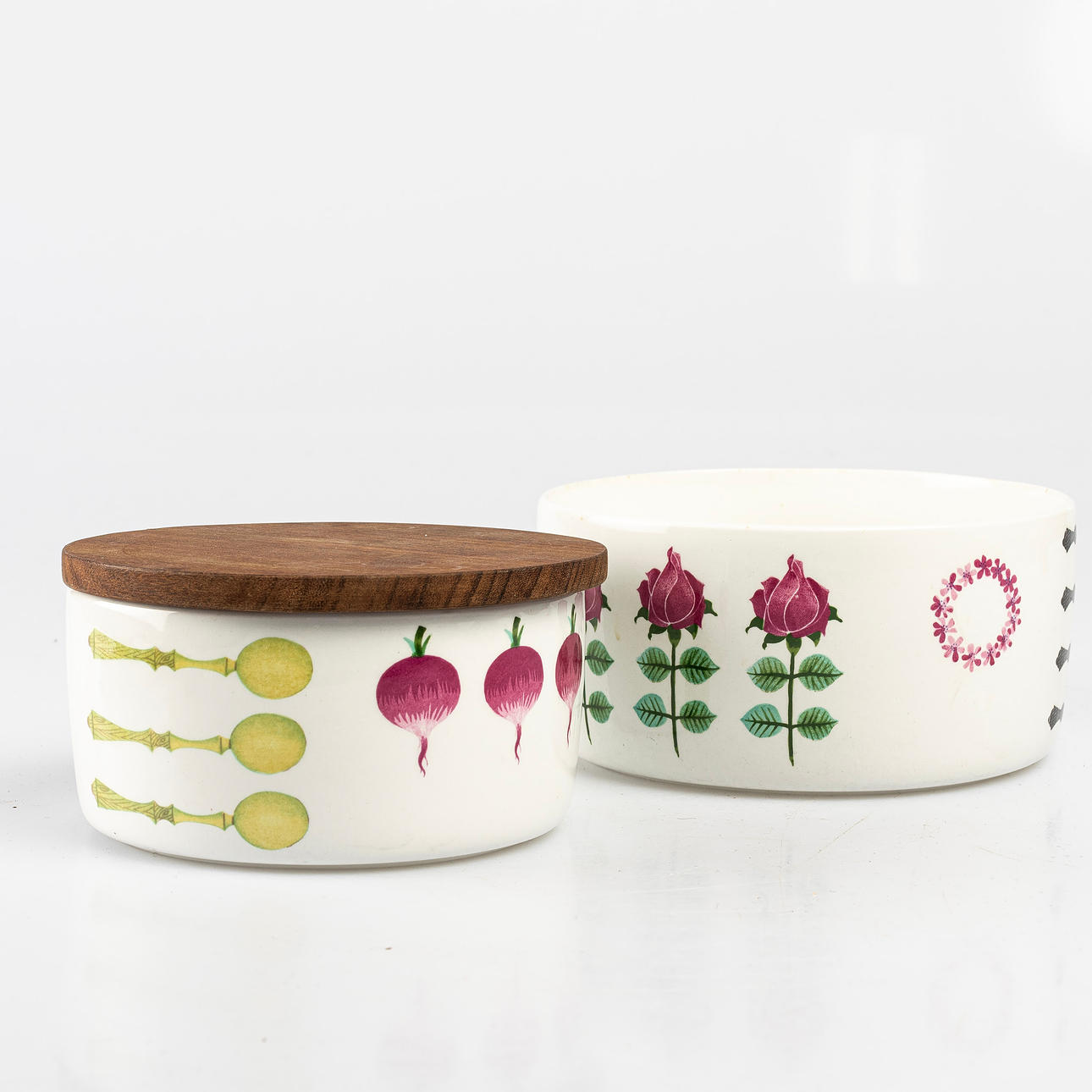 STIG LINDBERG. Bowls, 2 