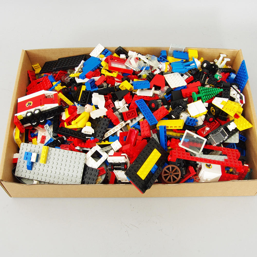 LEGO.